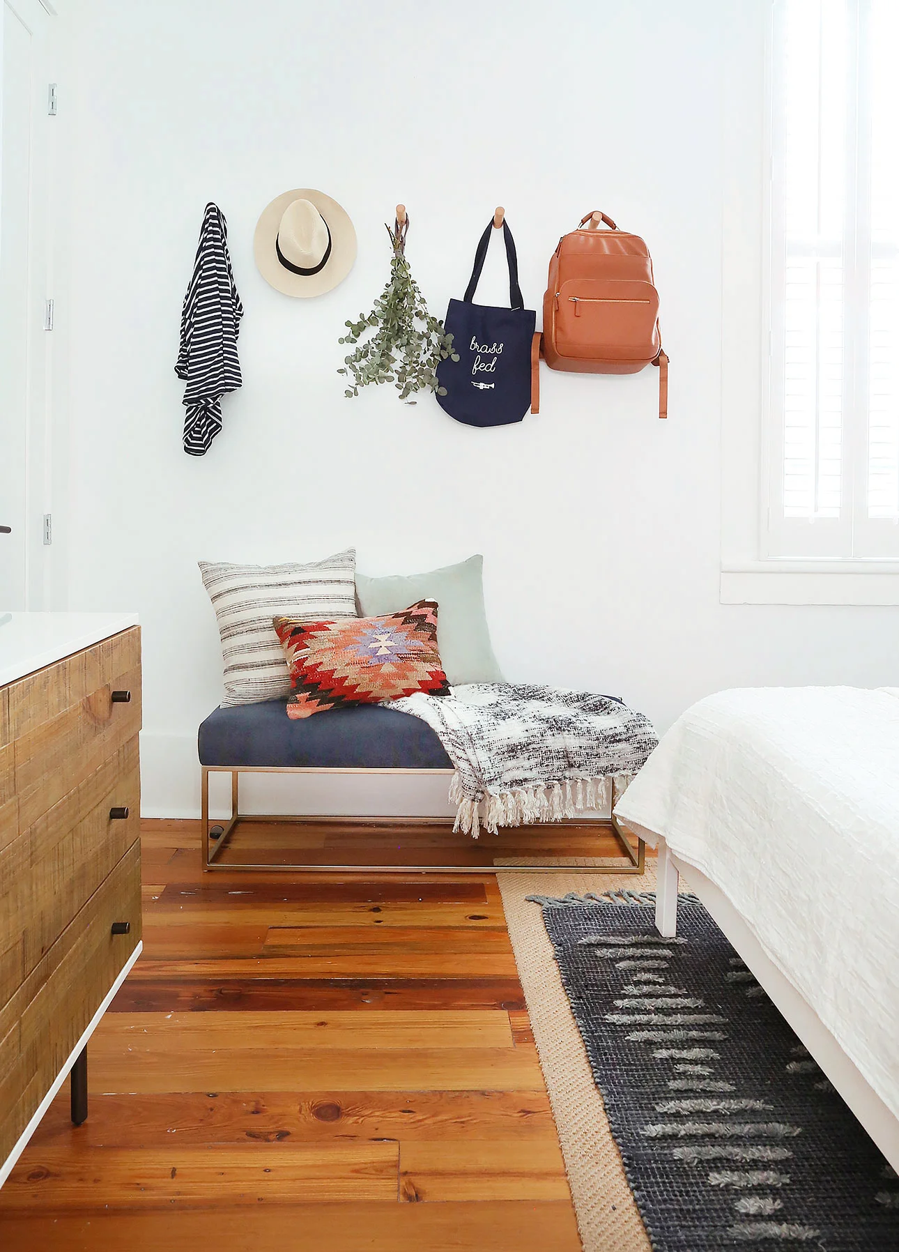big-side-palm-room-3-low.jpg