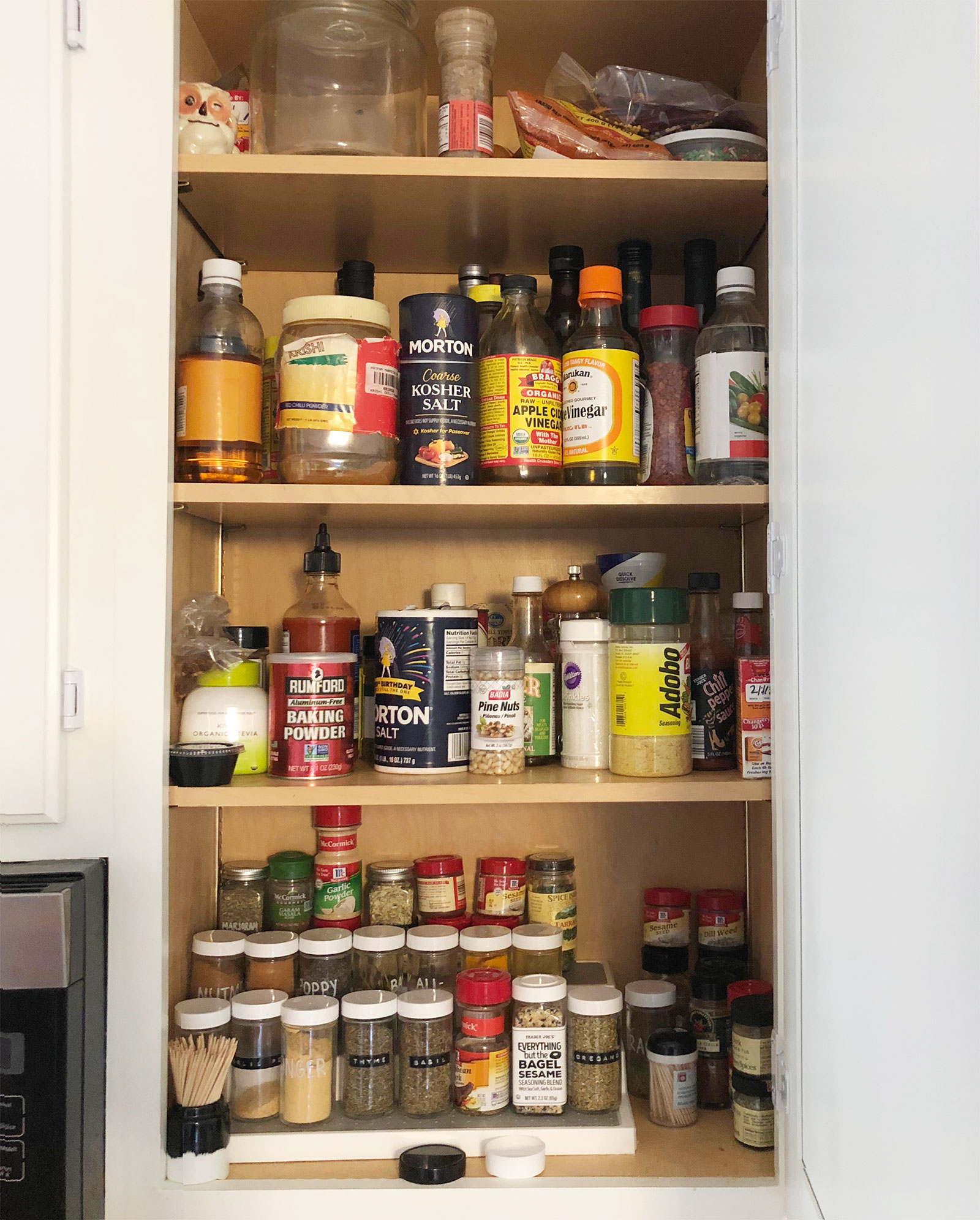 5 Tips To Easily Organize Your Spice Cabinet Sunny Circle Studio