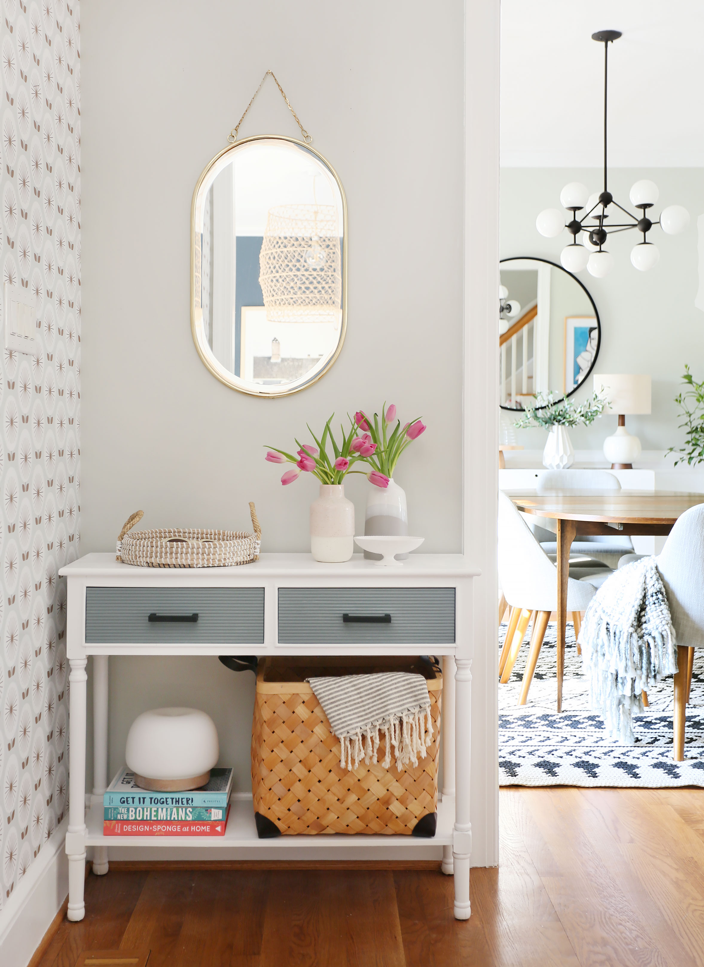 9 Small Entryway Table Ideas That Will Make a Tiny Space Feel Grand