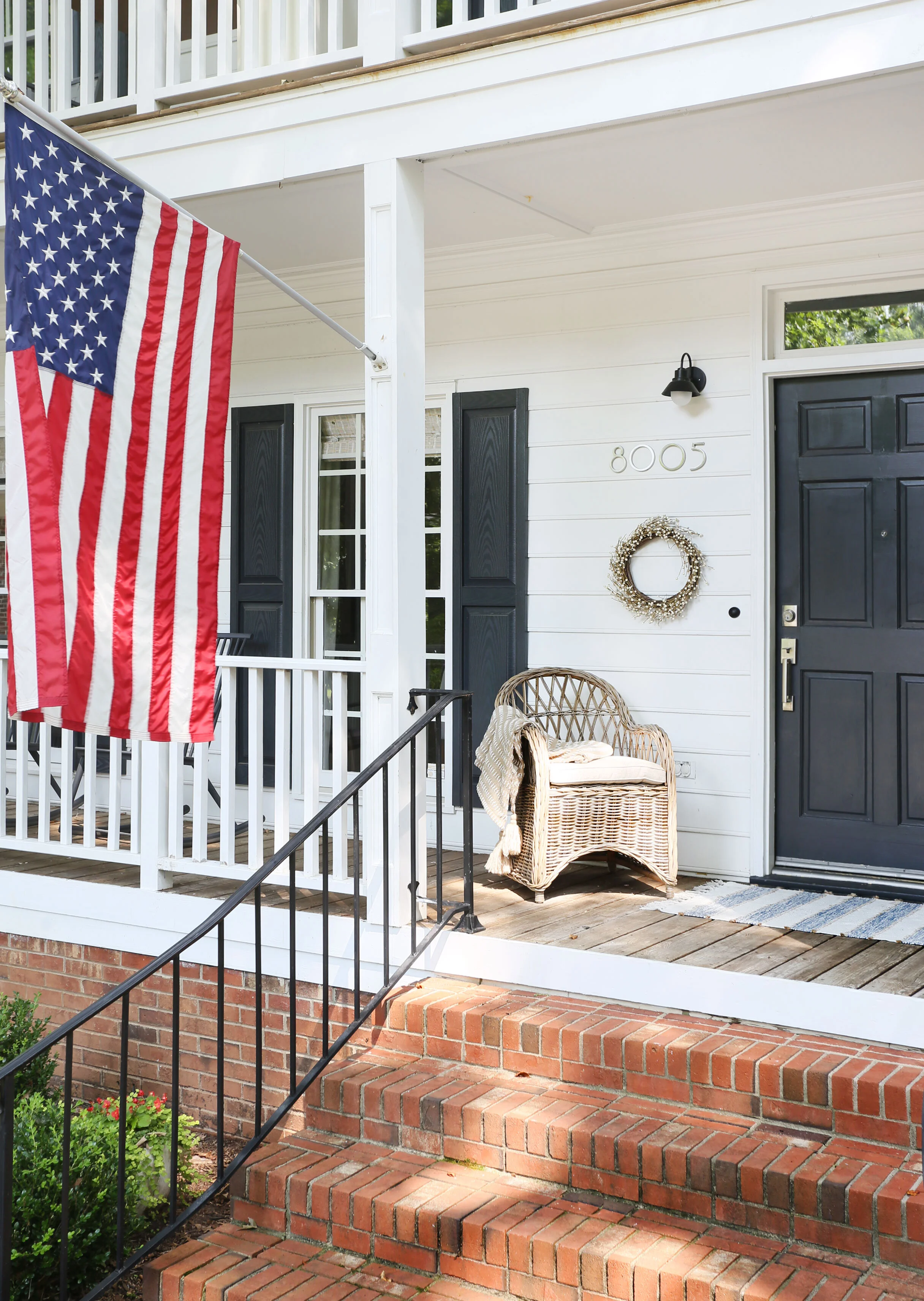 6 EASY TIPS TO DRESS UP YOUR FRONT DOOR — Sunny Circle Studio