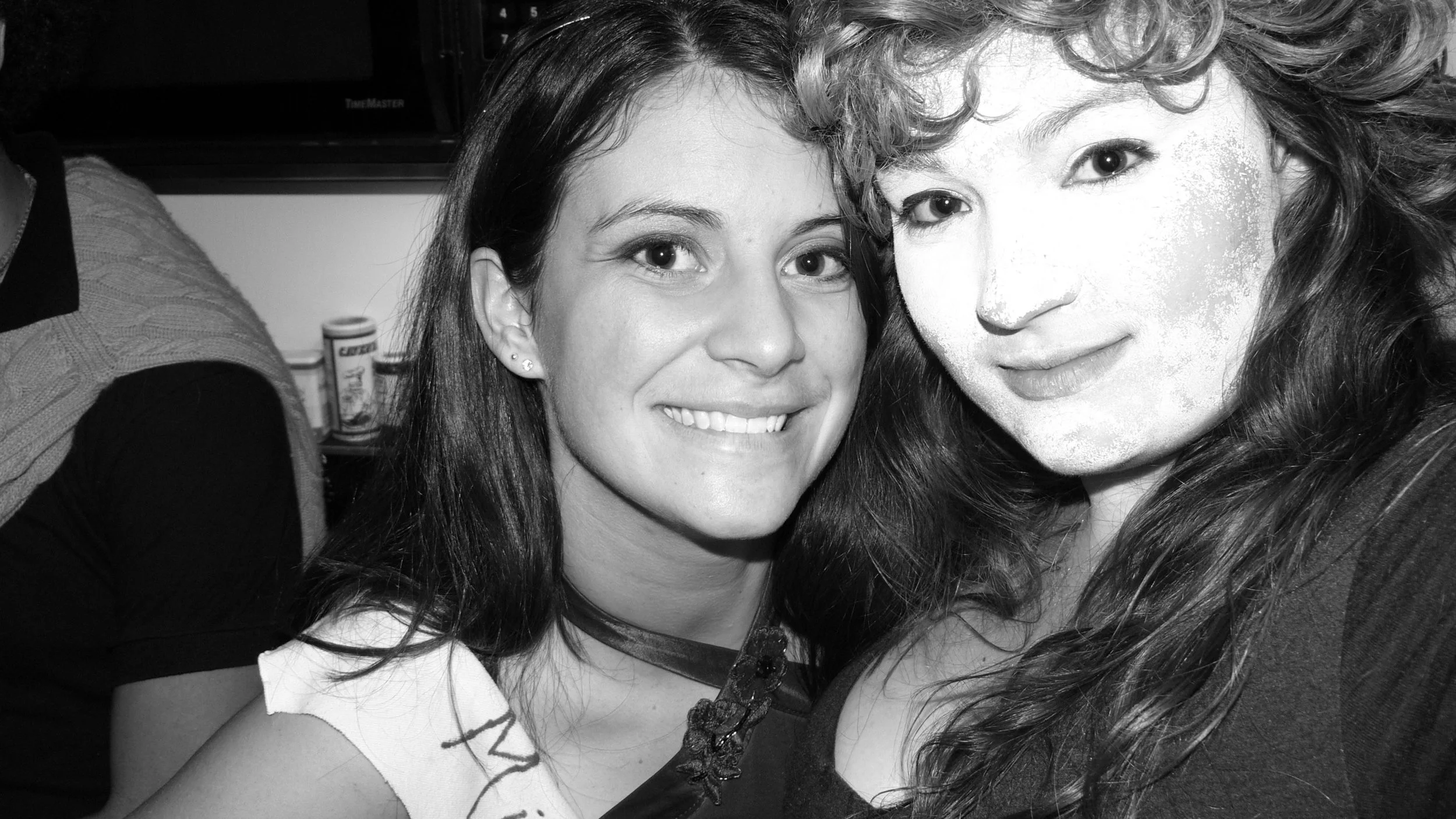  Taylor was Miss Universe  yikes, my geisha's coming off. 