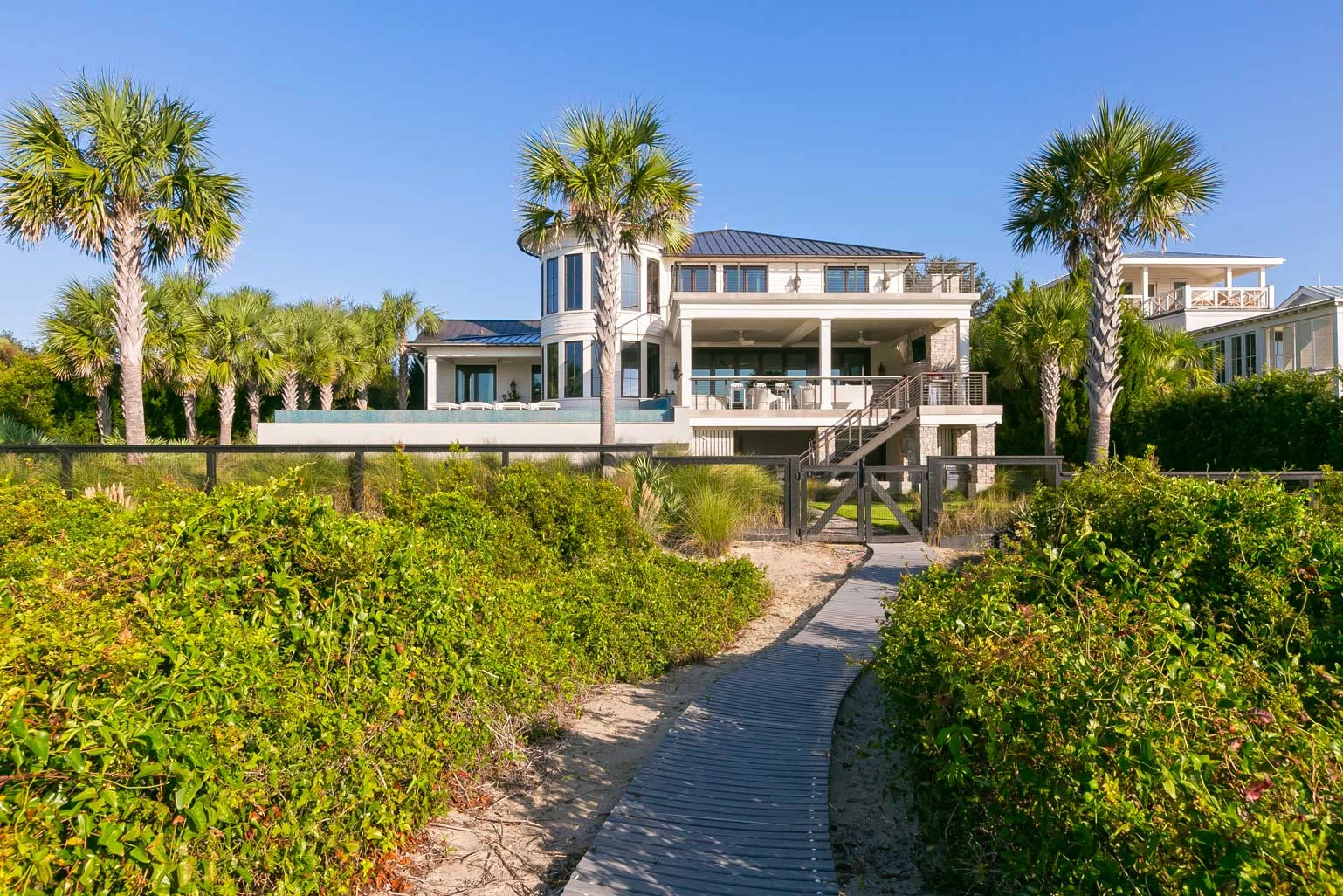 beachhouse.jpg