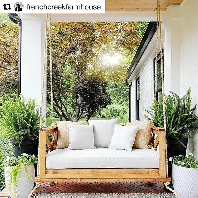 This gorgeous custom swing would be the perfect spot to relax and unwind after a long week of juggling work and homeschooling the kiddos. 📖 ☕️ Cheers to the weekend! 🥂
-
#tgif #frontporchfriday #frontporch #relaxationtime #wemadeittofriday #cheerst