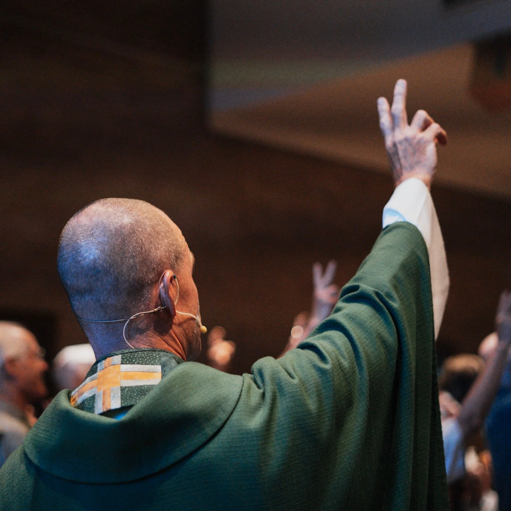 Come for worship. Stay for the community. Peace be with you, and we'll see you today at 4 PM. Join LCHope as we worship at BUMC during construction! 💙
