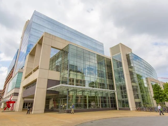 Eskind Library at Vanderbilt University: First tension-truss glass enclosure in US after completion of the Louvre Pyramid, 1991.
