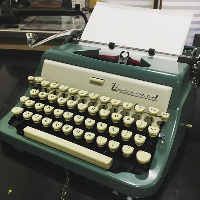 How about a week of typewriters?! This little Underwood was our first summer find, from a yard sale right in our own neighborhood. 💌