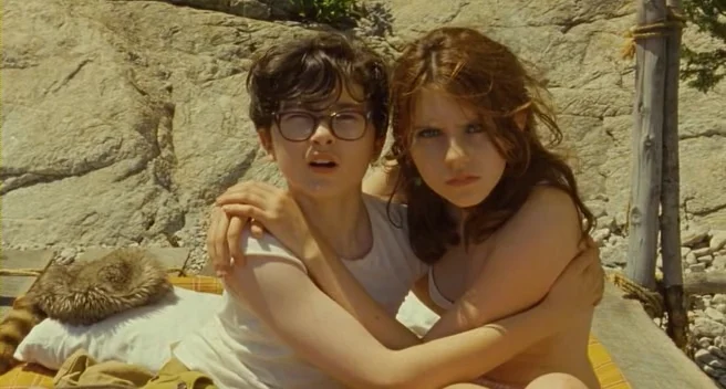 moonrise-kingdom-2012-limited-brrip-xvid-absurdity-avi_002858041.jpg