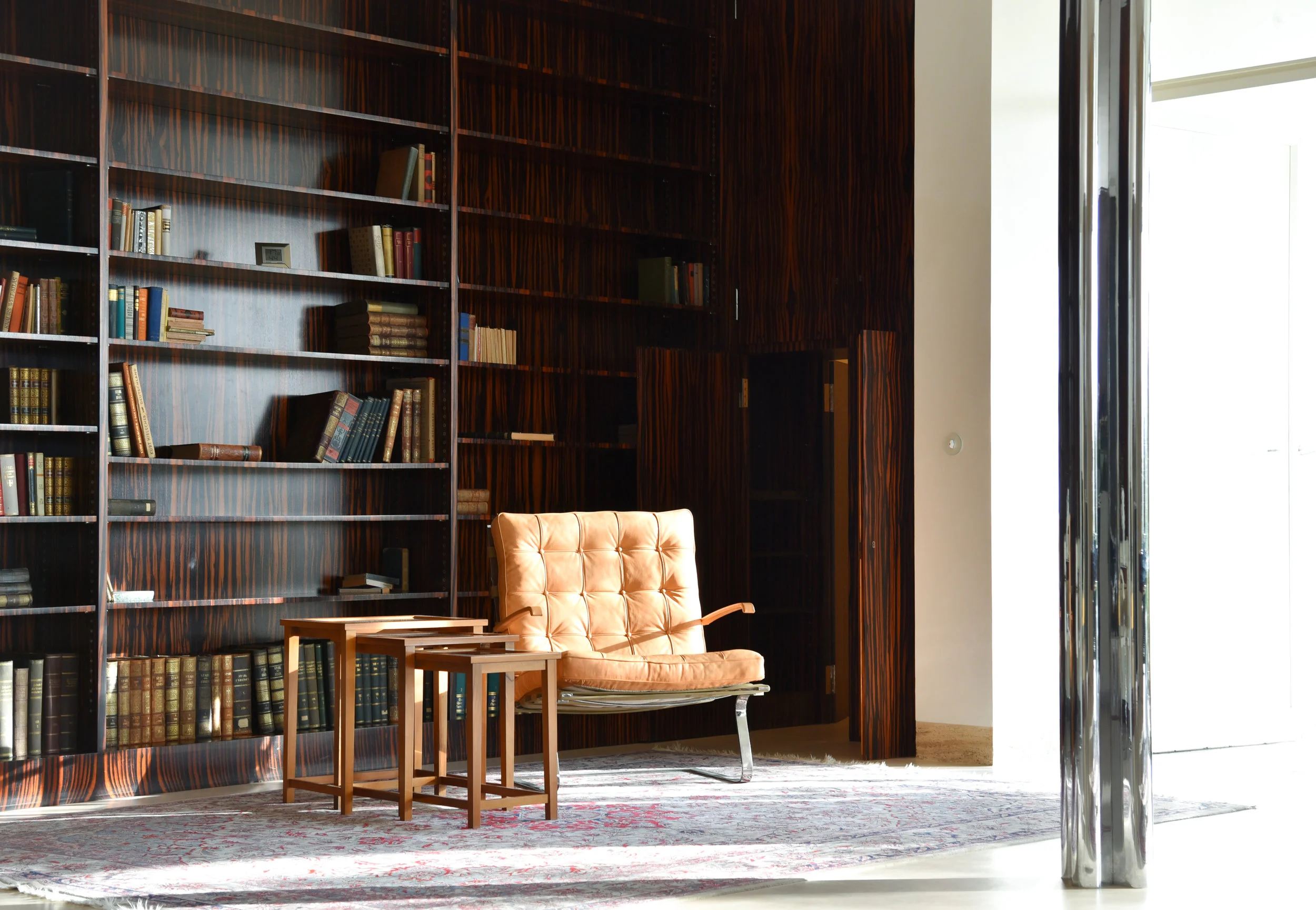 library with special tungendhat chair