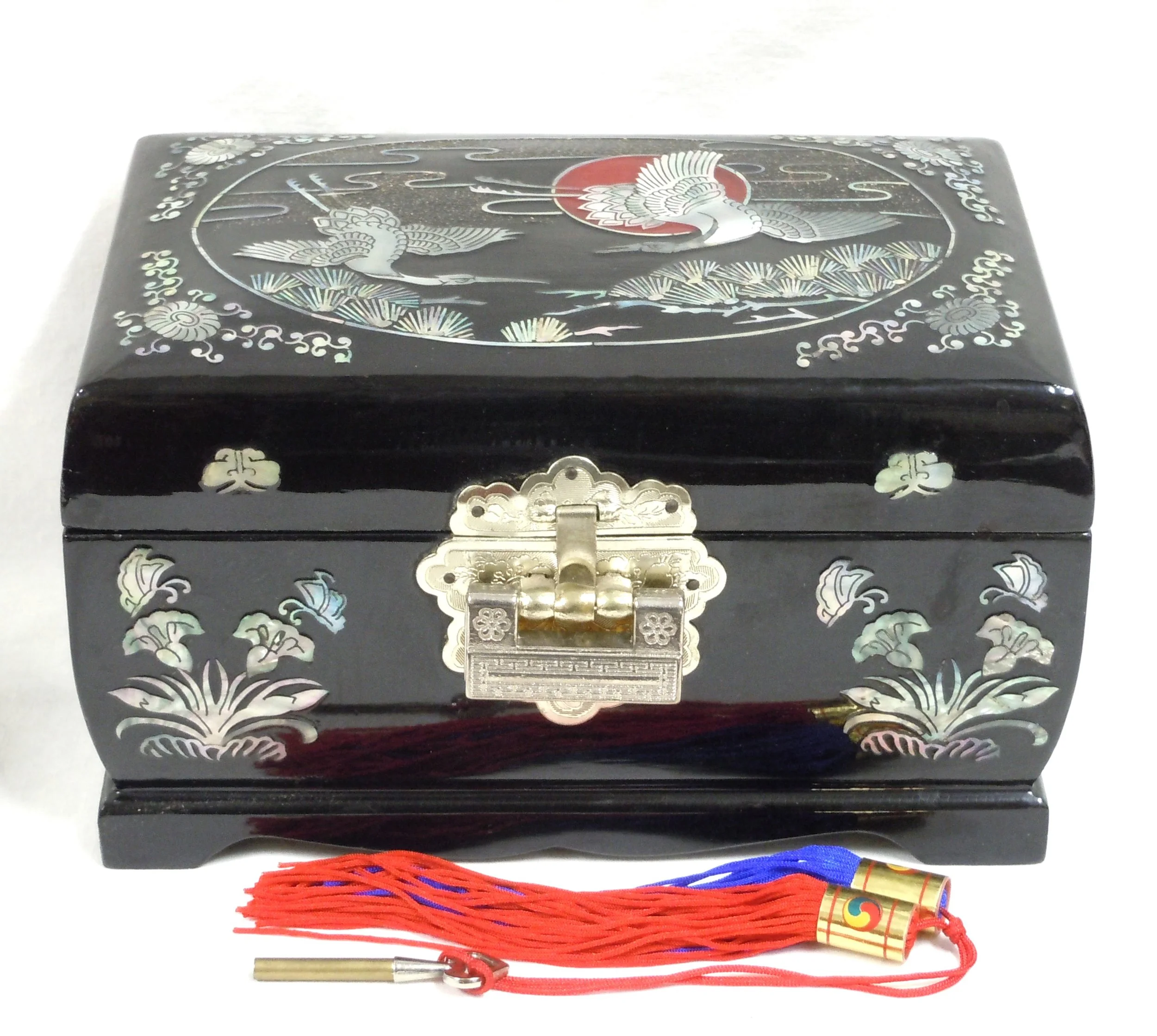 antique musical jewellery box