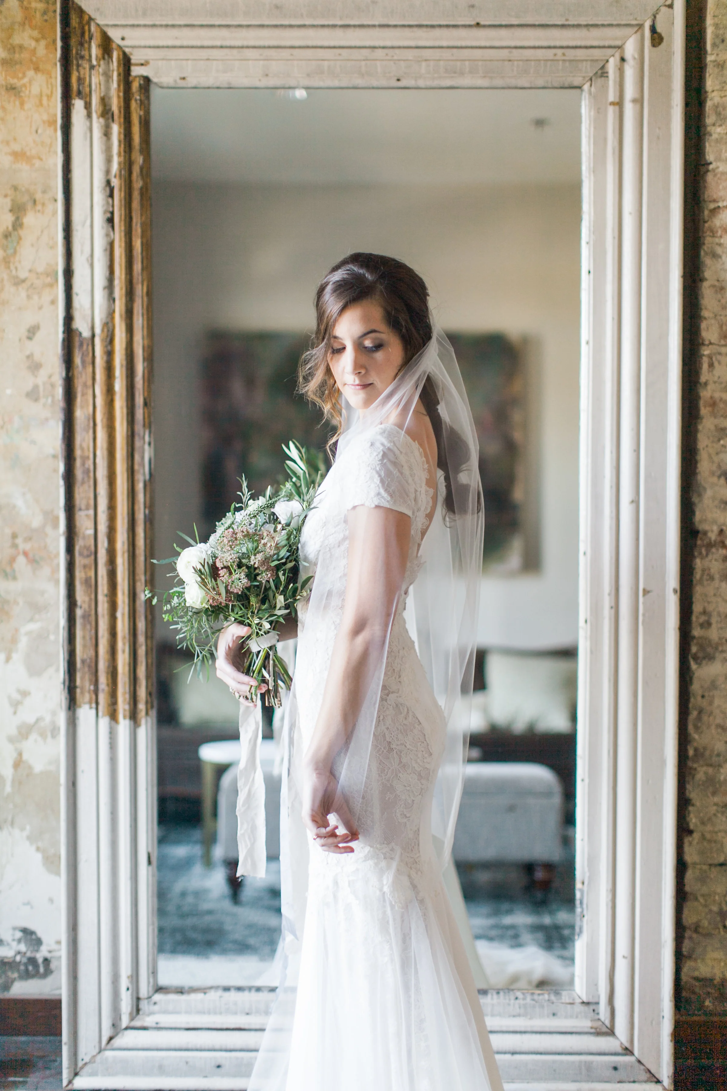 Simple Tulle Single Layer Bridal Veil