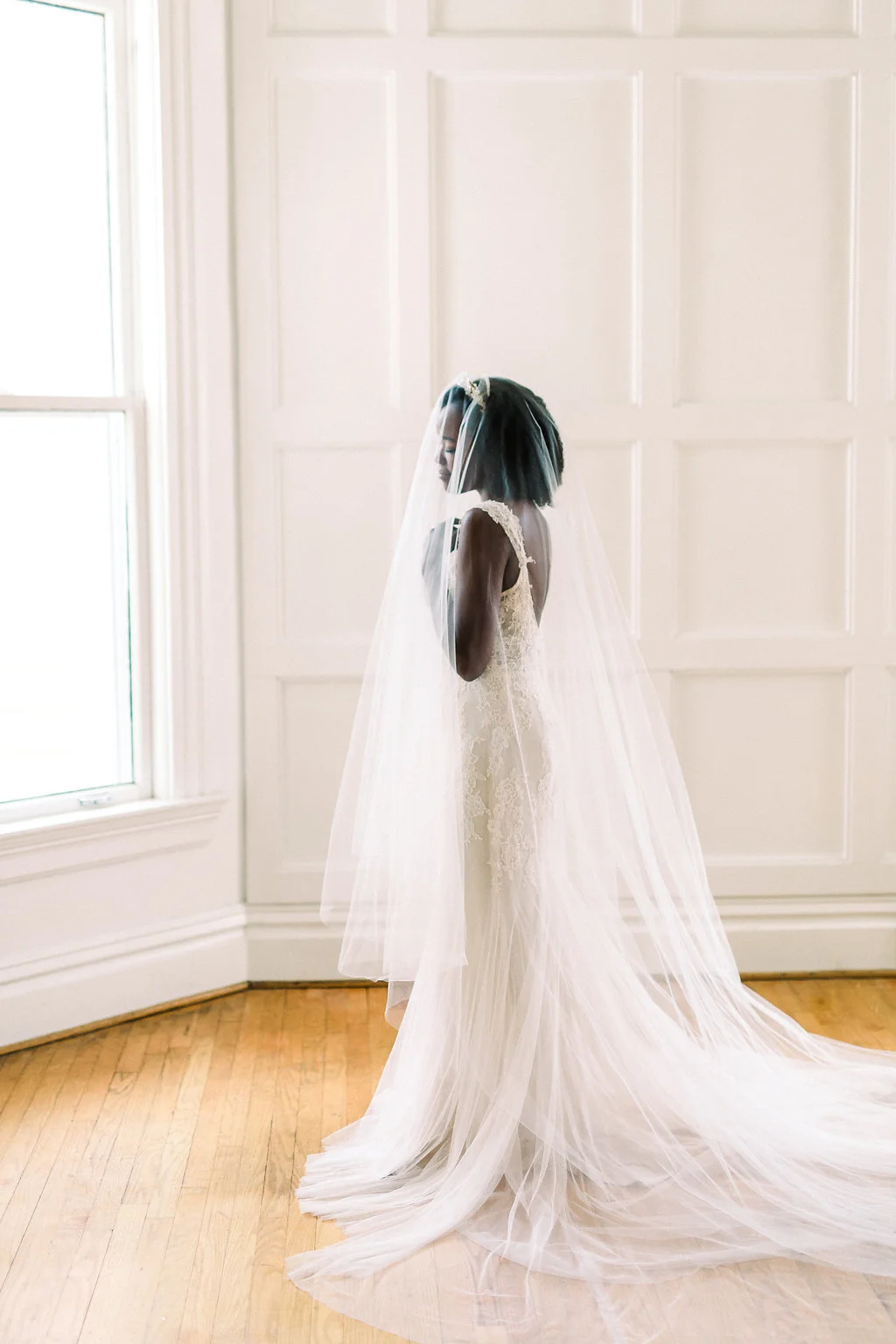 IndoorWinterBridal-102.jpg