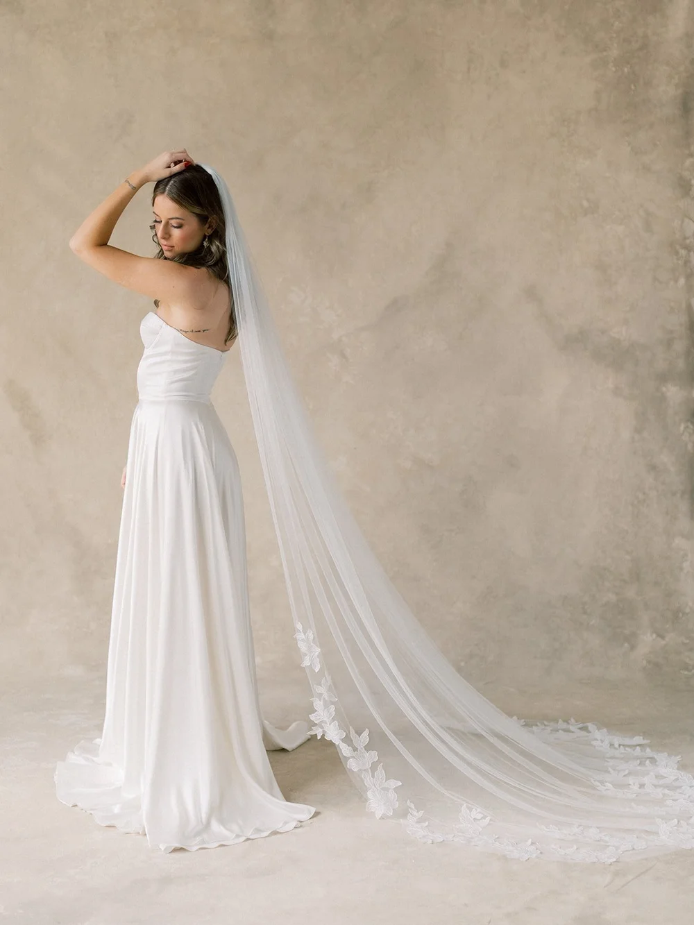 Alice + Mae Bridal— Goldie - Luxe English Tulle Veil with  display picture 1