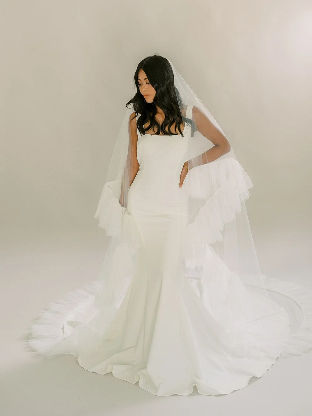 Alice-and-Mae-2024_Veil-09-18.  display picture 1