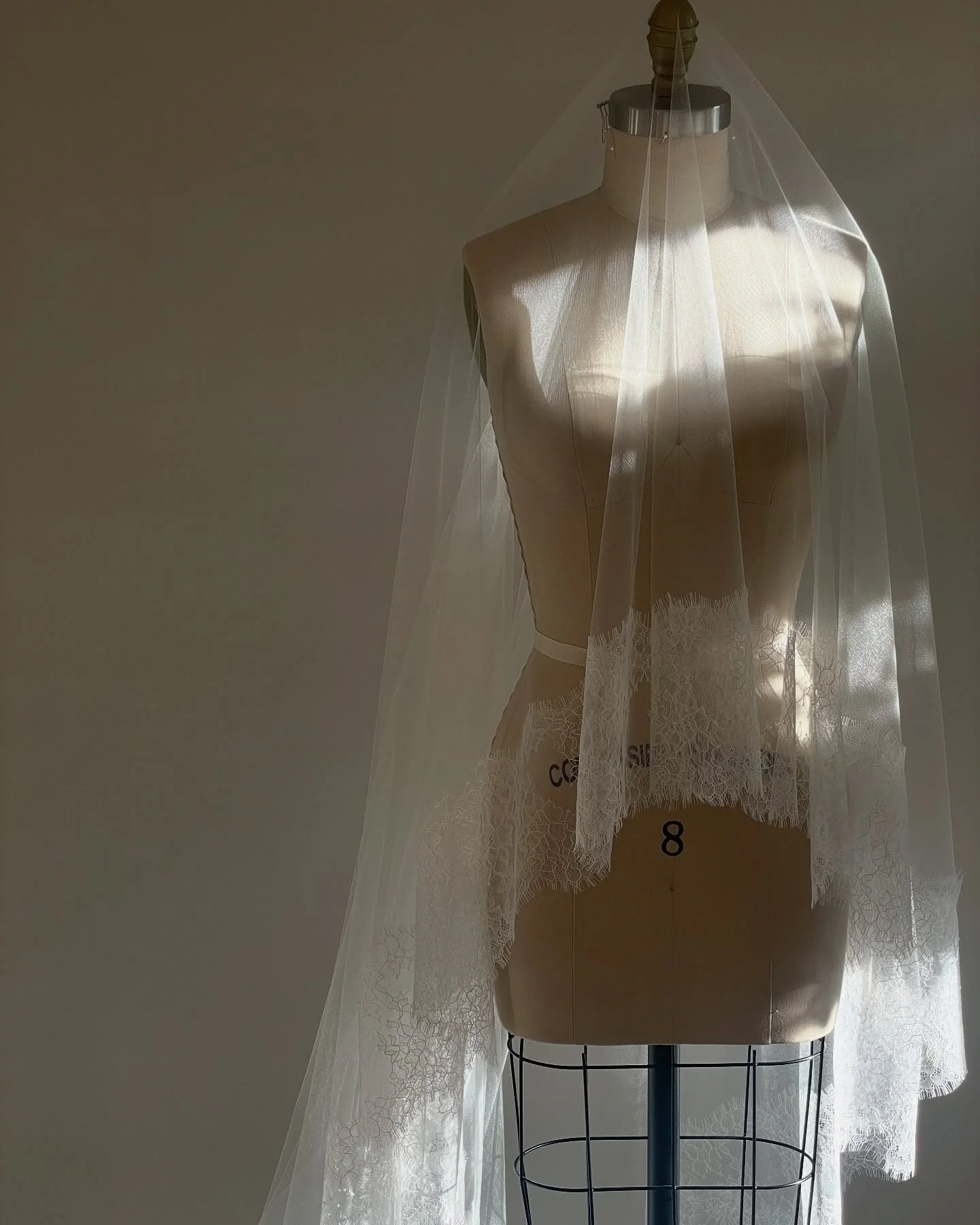 drenched in chantilly &amp; sunlight&mdash;&mdash; HAMPTON 

x