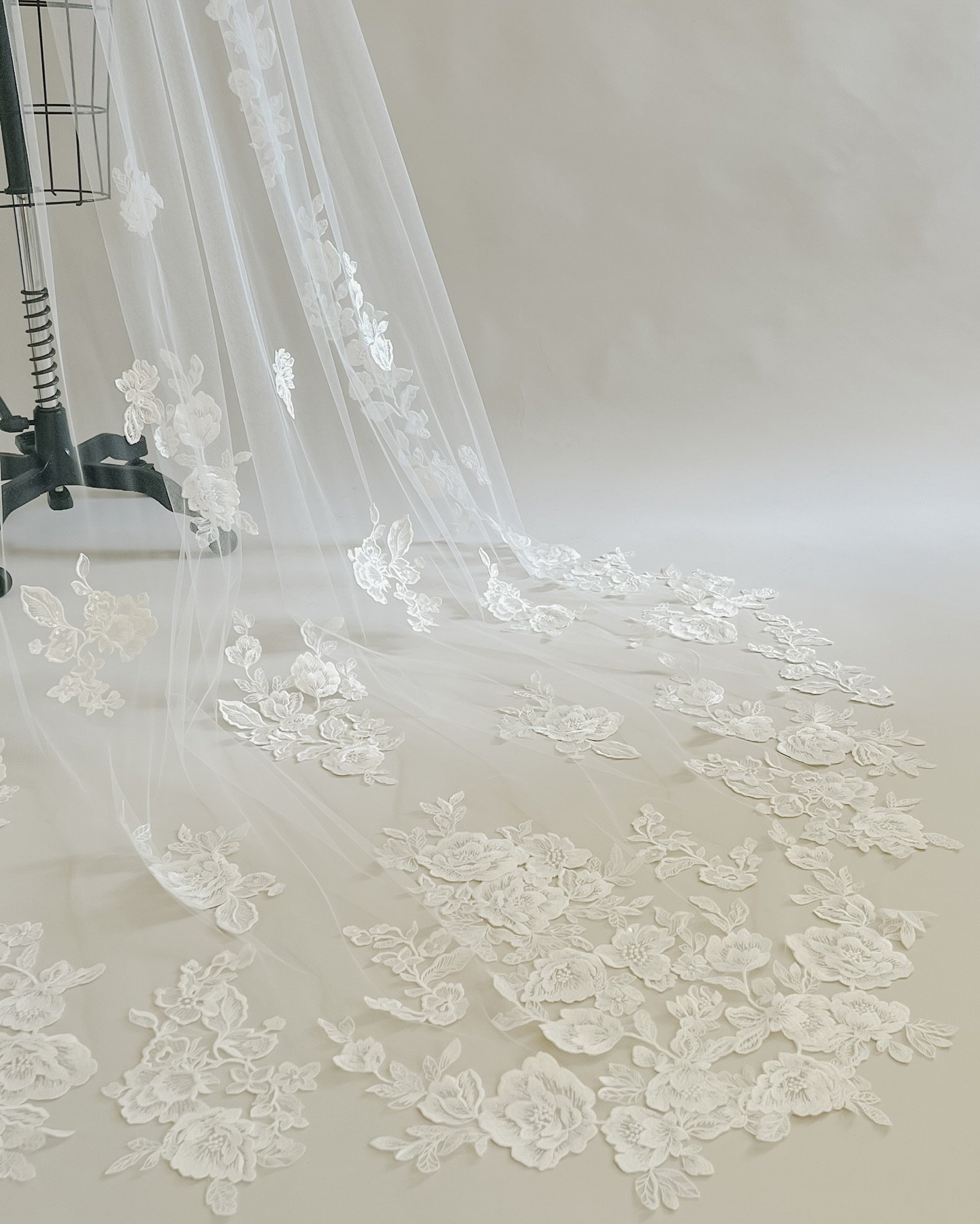 Blair&rsquo;s custom veil&mdash;&mdash;an anthology  x