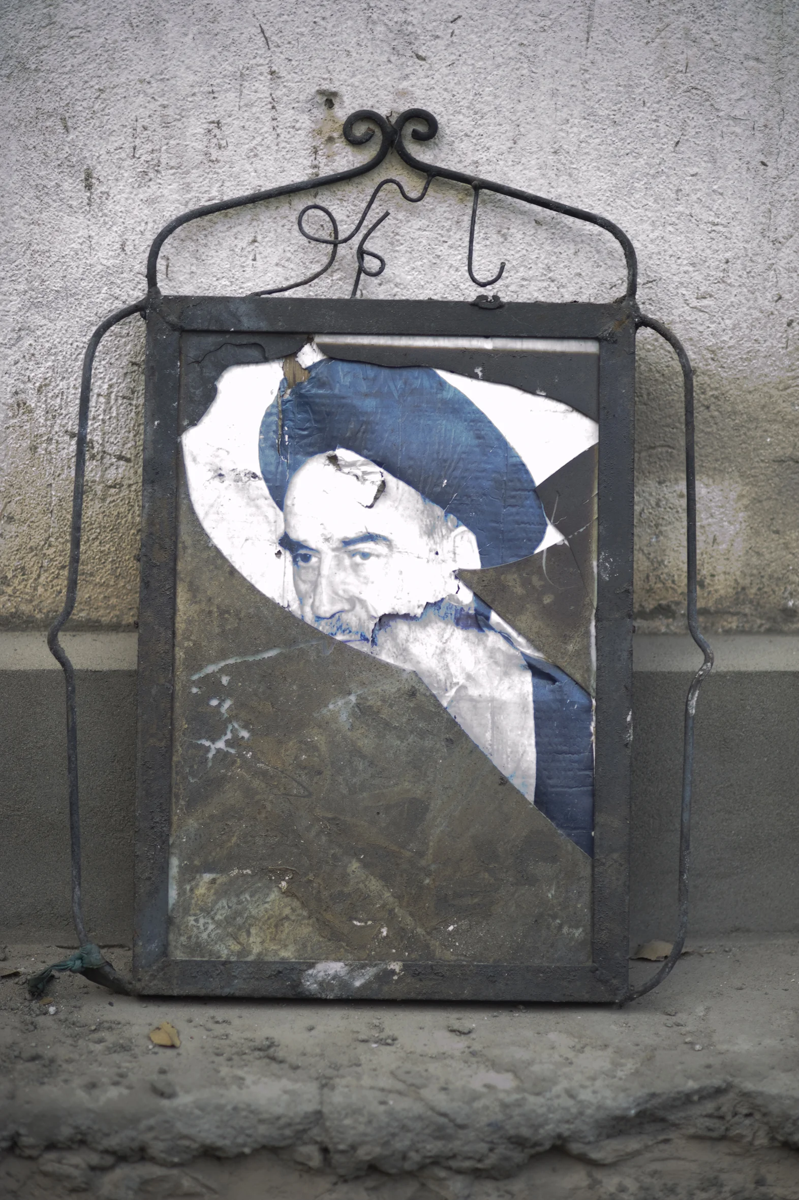 Khomeini_LeMonde.jpg