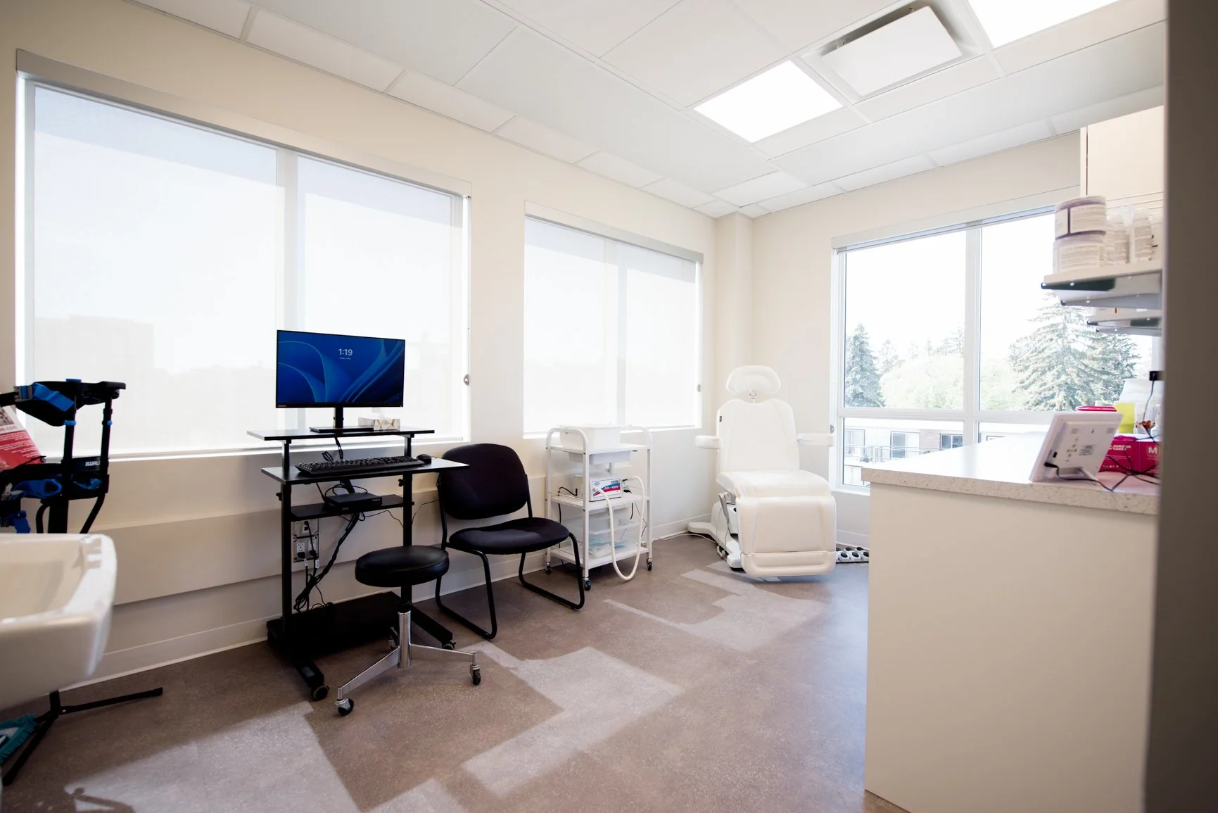 2mb Edmonton Diabetes  High Risk Foot Clinic 00048.jpg