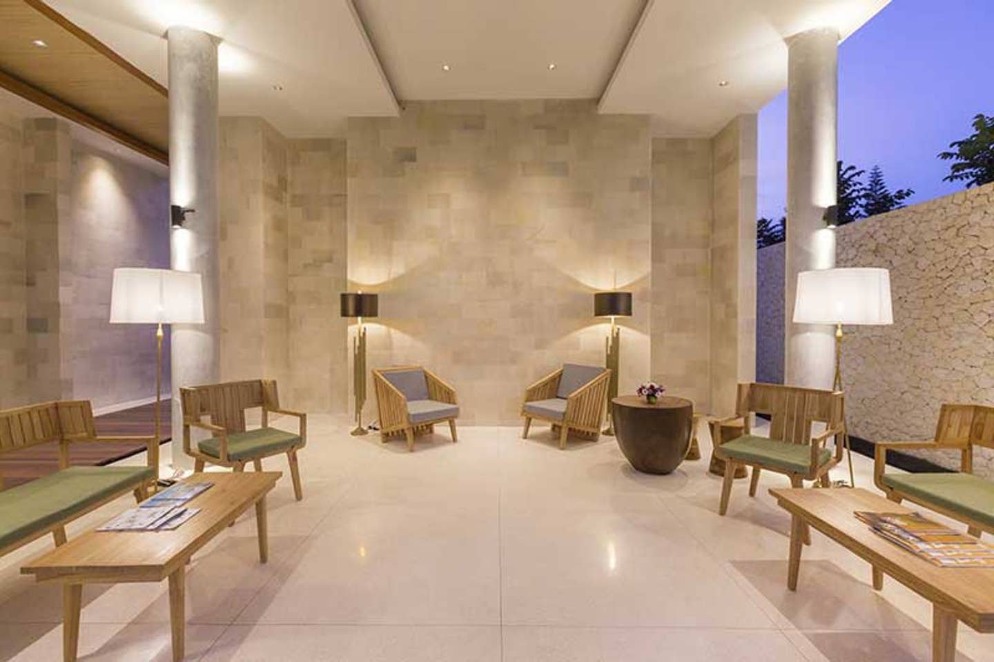 MissionHillYoga-retreat-Augsut2020-Bali-Livingroom.jpg
