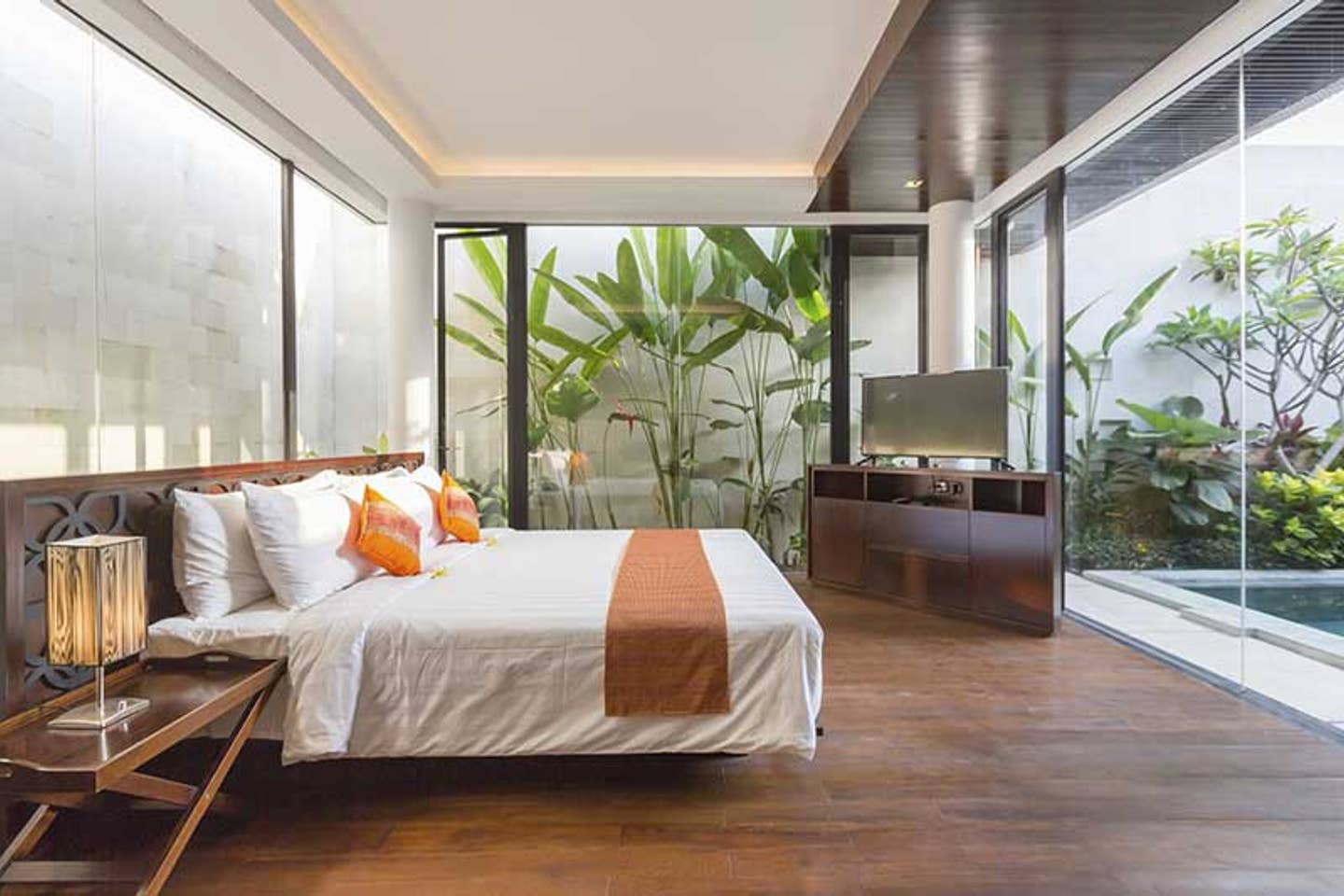 MissionHillYoga-retreat-August2020-Bali-suite- Bedroom.jpg