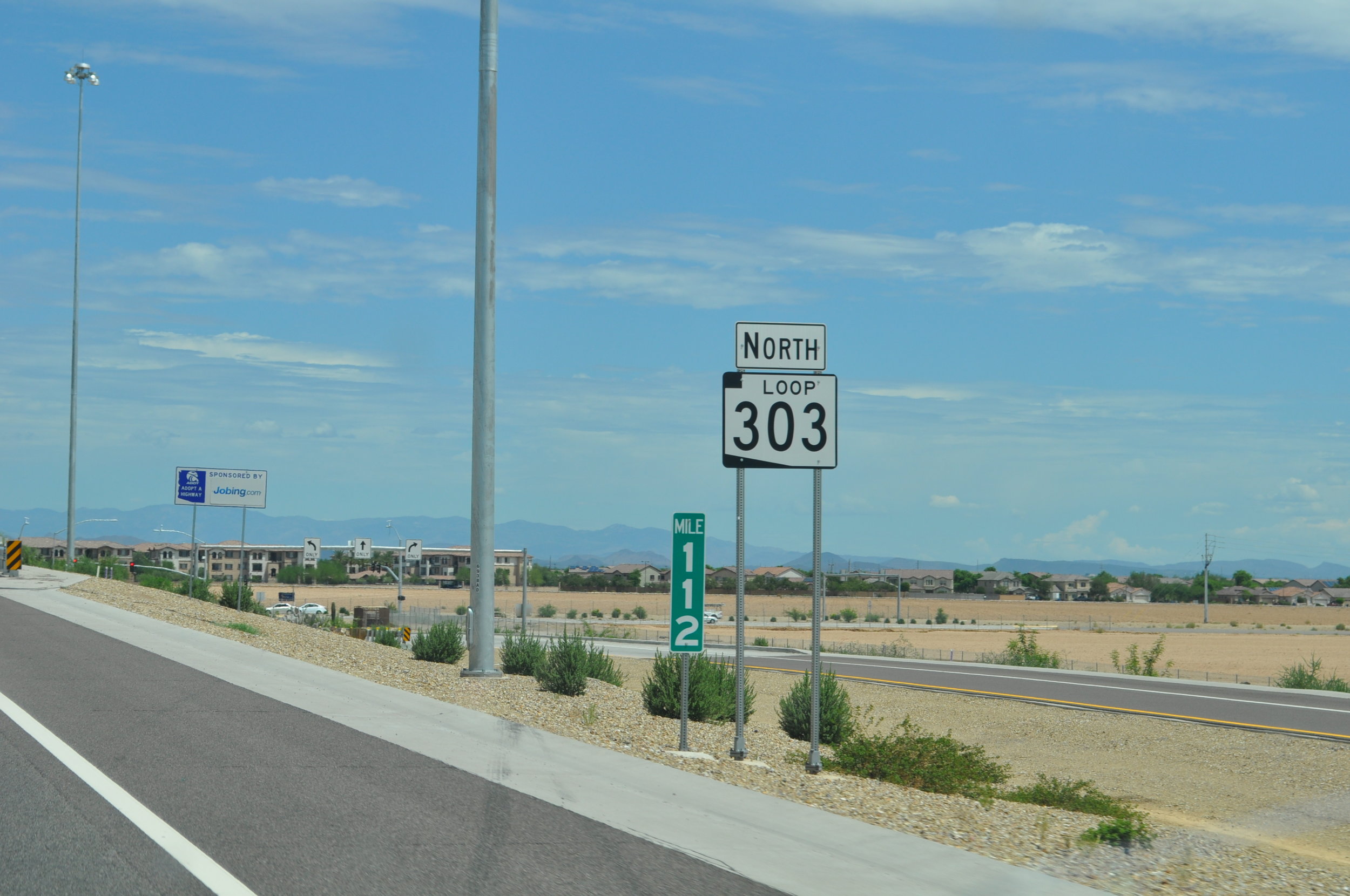 loop 303 4.jpg