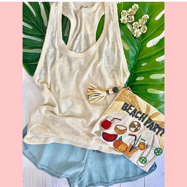 @turqturtle 📣NEW ARRIVALS 📣 Stop in soon and check out all our new summer looks and accessories ✨ Summer has never looked better ✨ Hashtag&nbsp;#TTBCHIC&nbsp;to be featured on our page! 💕 Happy Thursday babes!

#fortlauderdale&nbsp;#turquoiseturtl