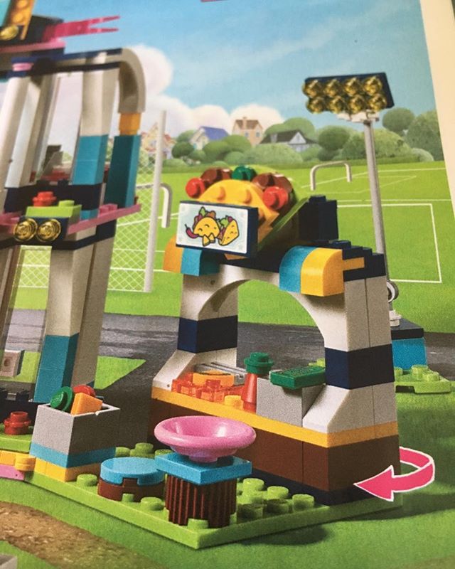 Trump my not like us Mexican immigrants, but LEGO is ok with us and our taco stands!