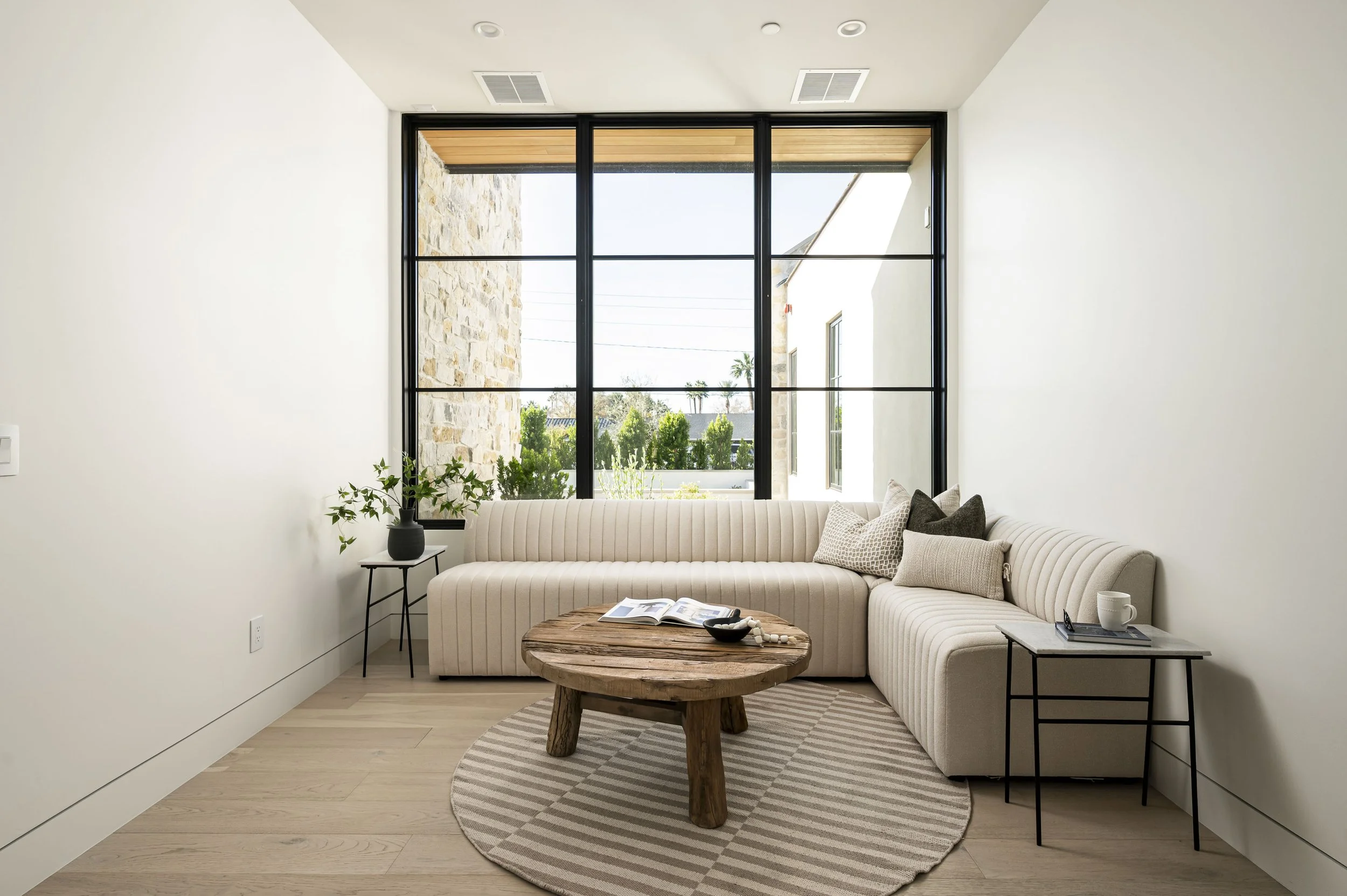 4864 E Lafayette Blvd -27.jpg