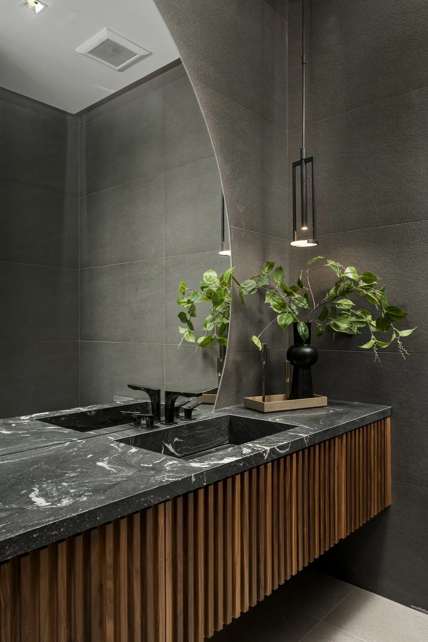 6911 E Jackrabbit Rd PV TopPics-29.jpg