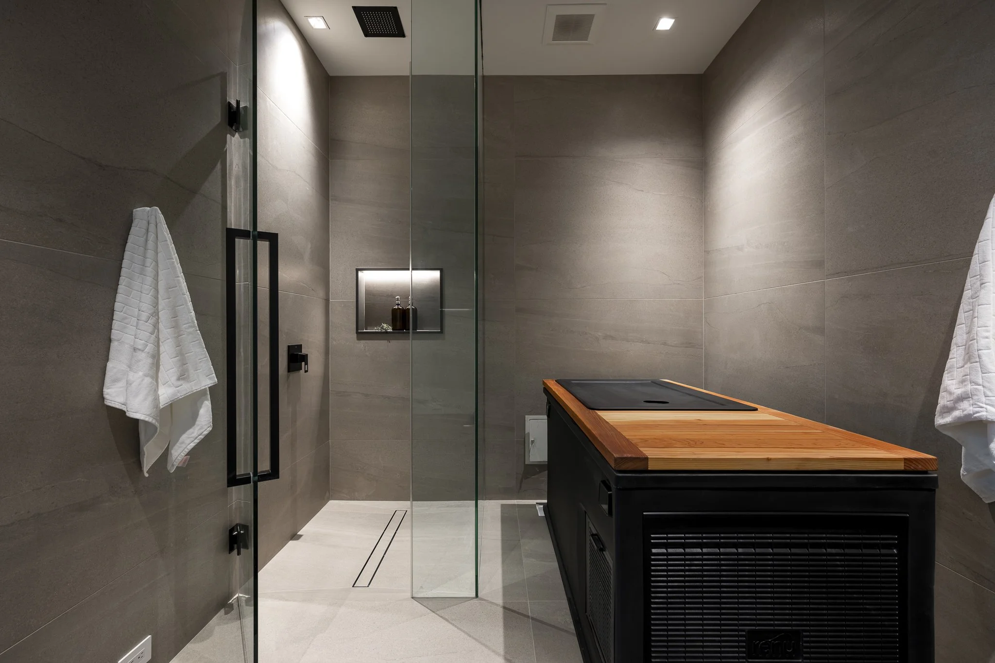 6911 E Jackrabbit Rd PV TopPics-43.jpg