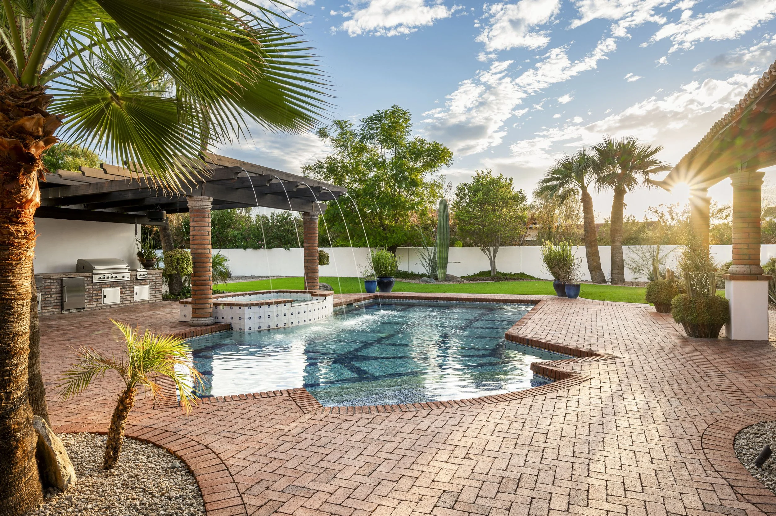 5842 E Redwing Dr ParadiseValley-2.jpg