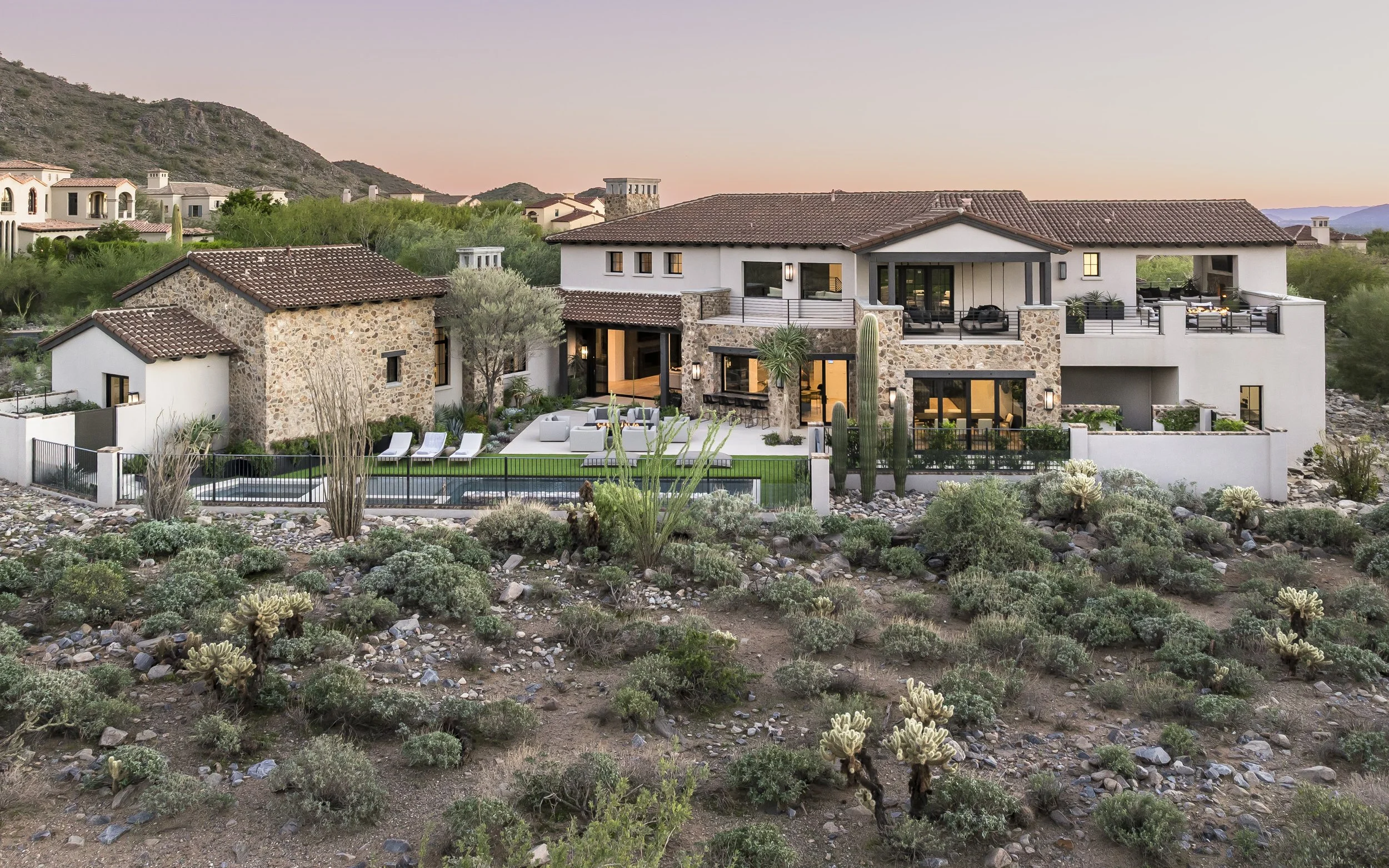 10338 E Mountainspring Rd-3.jpg