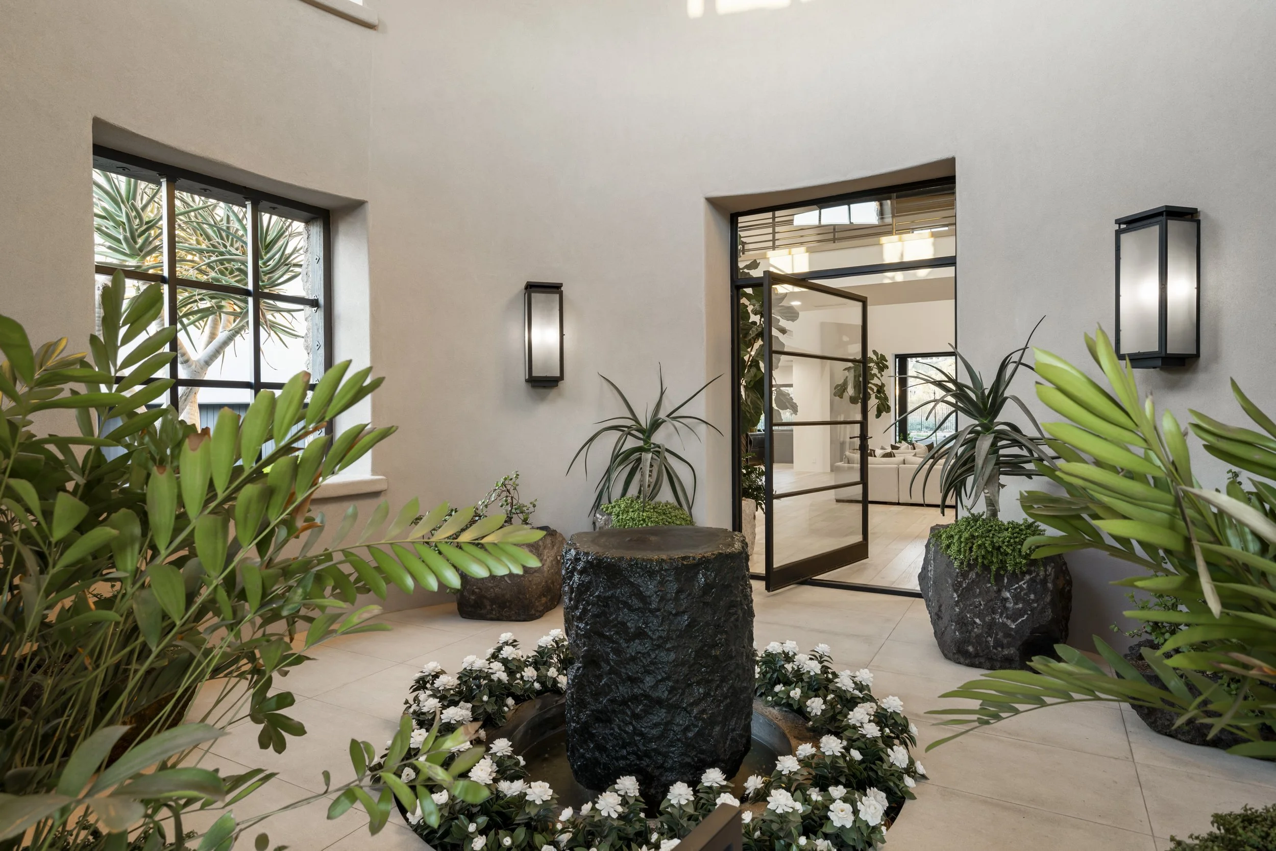 10338 E Mountainspring Rd-11.jpg