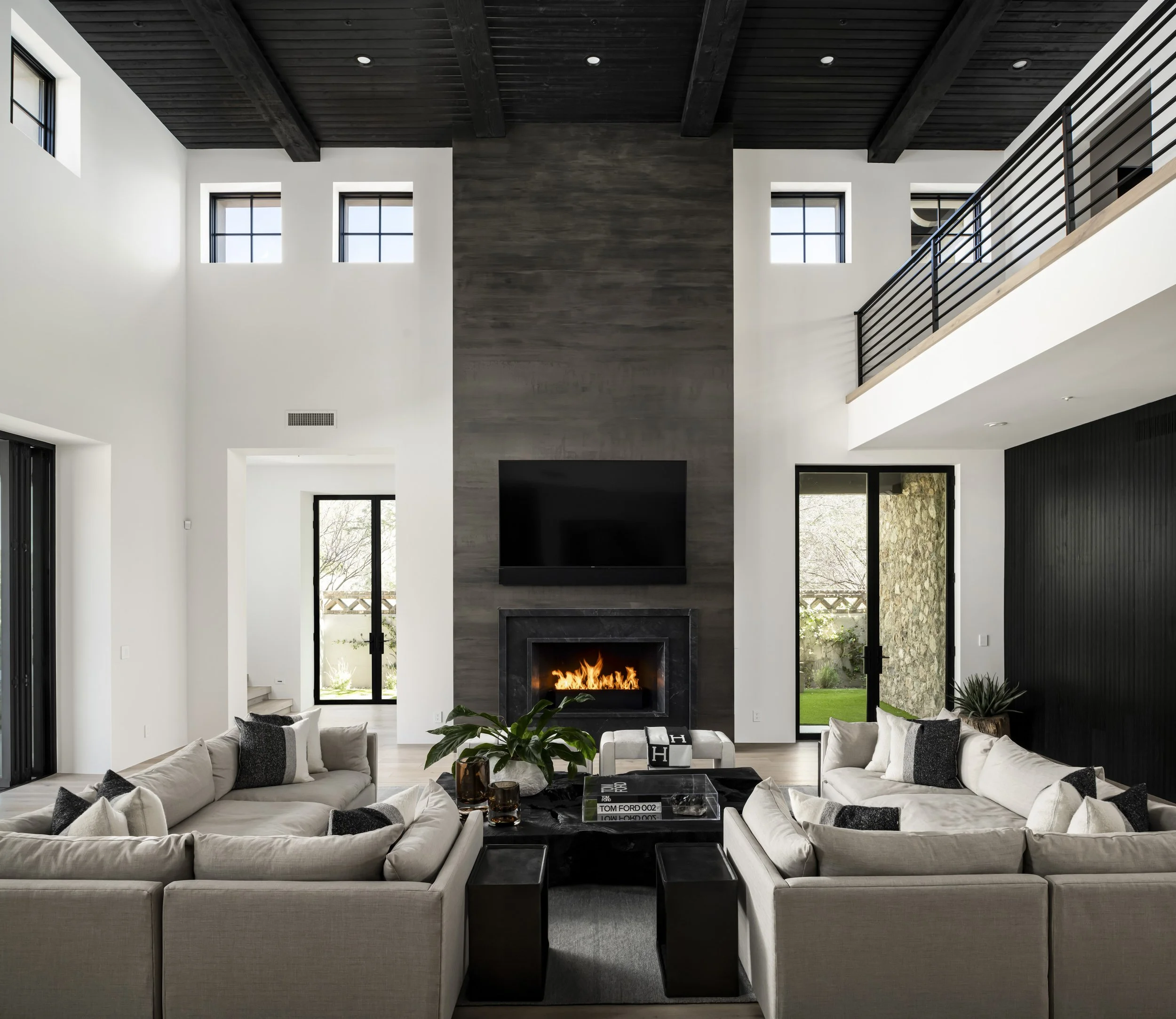 10338 E Mountainspring Rd-13.jpg