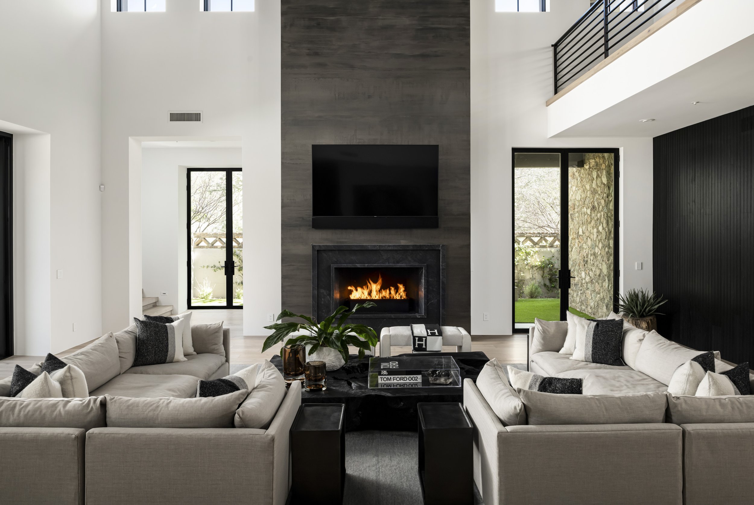 10338 E Mountainspring Rd-14.jpg