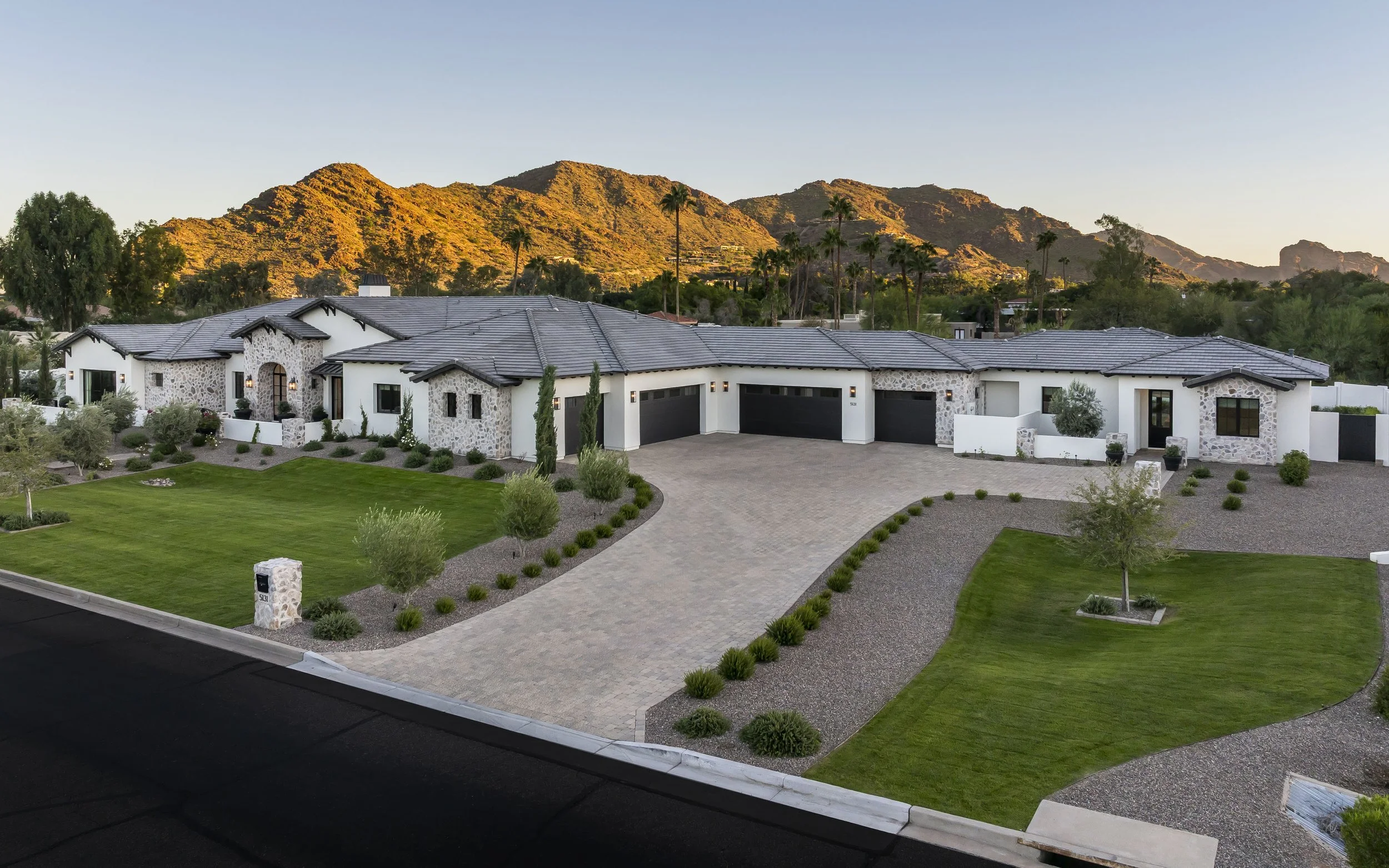 5131 E Butler Dr Paradise Valley-2b.jpg