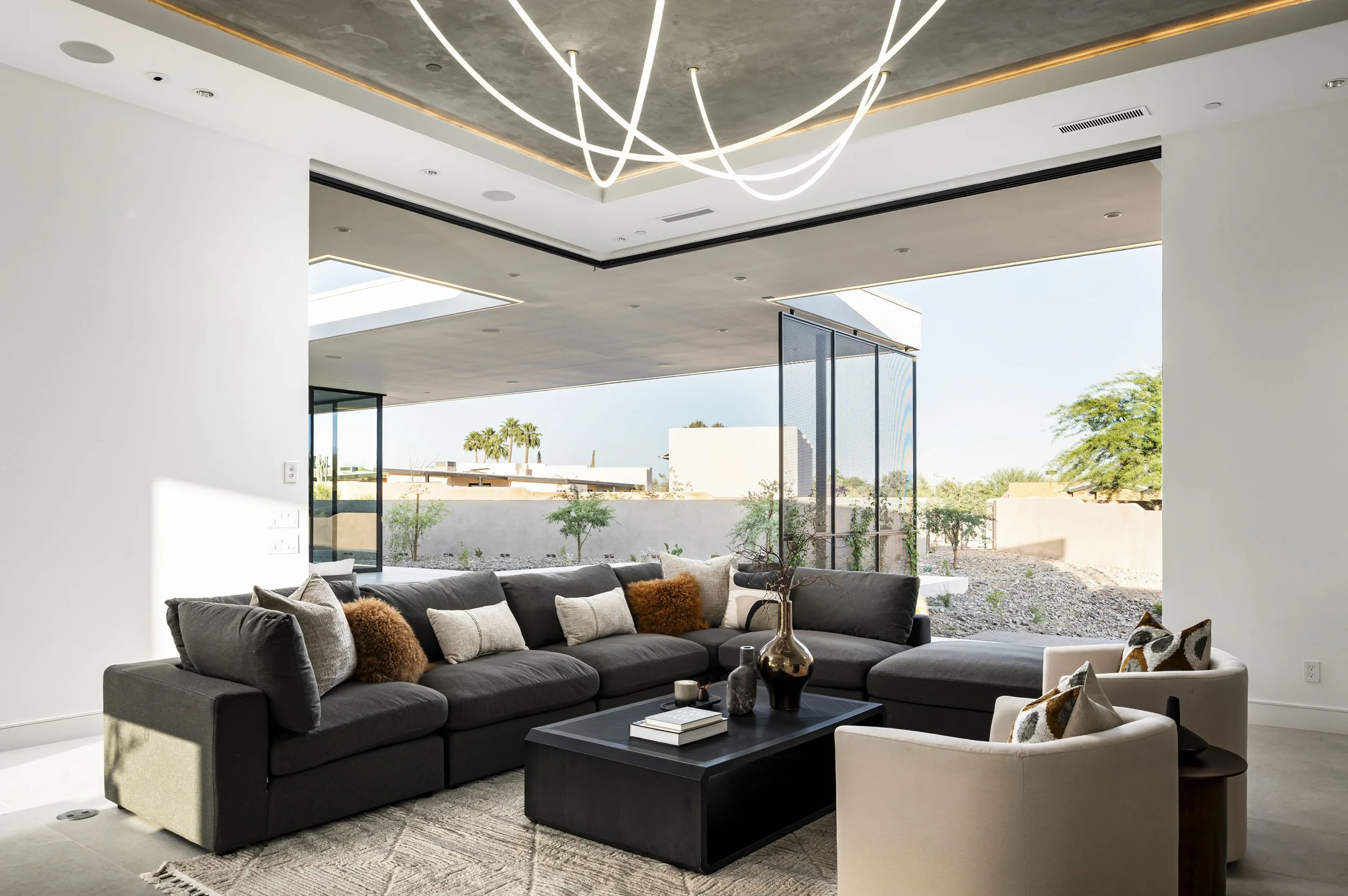 6623 N Hillside Dr Paradise Valley-12.jpg