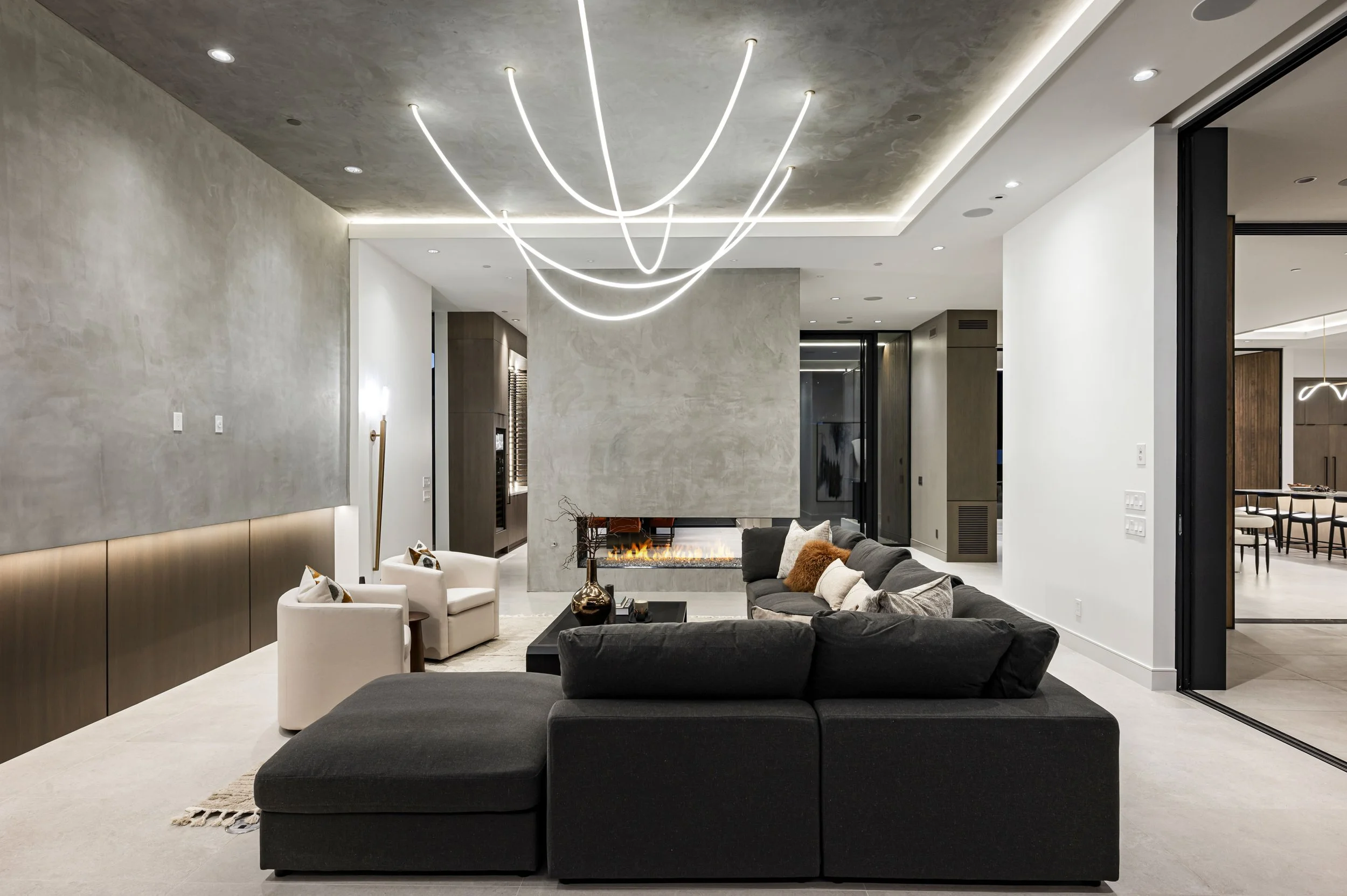 6623 N Hillside Dr Paradise Valley-15.jpg