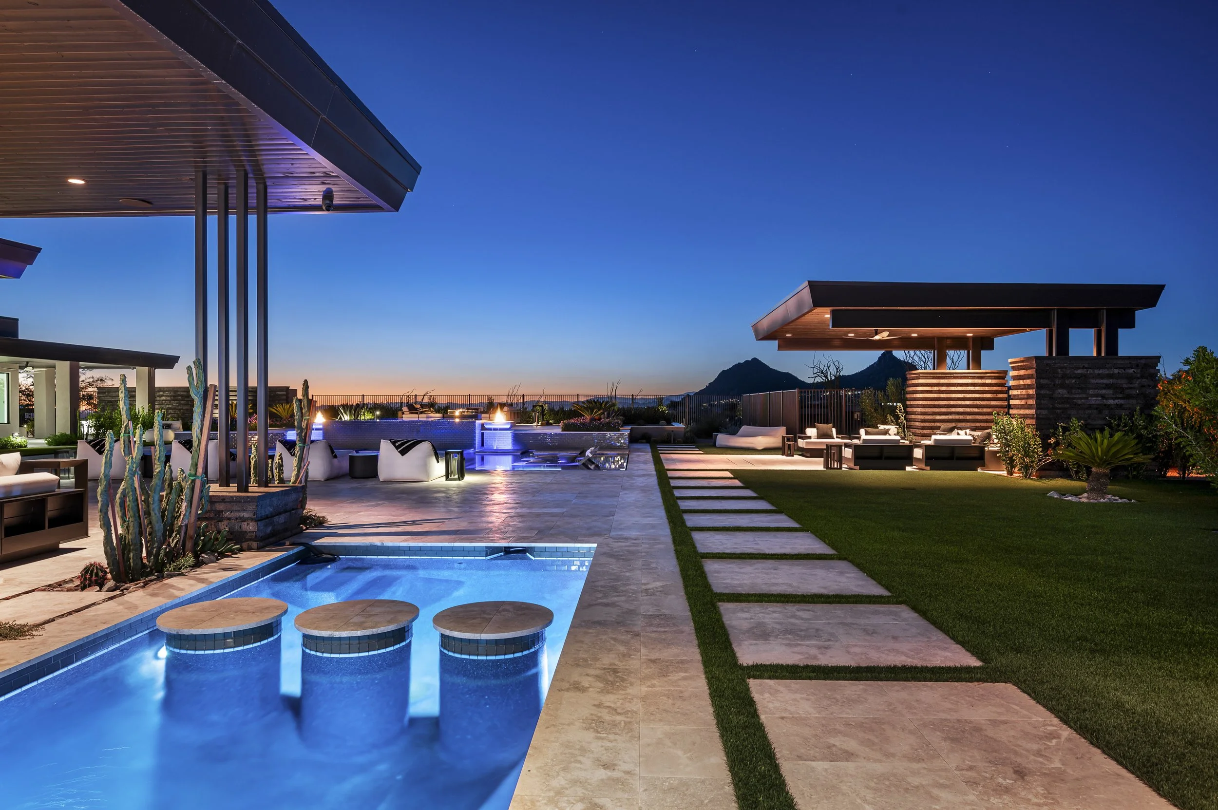 10784 E Pinnacle Peak Rd-7.jpg