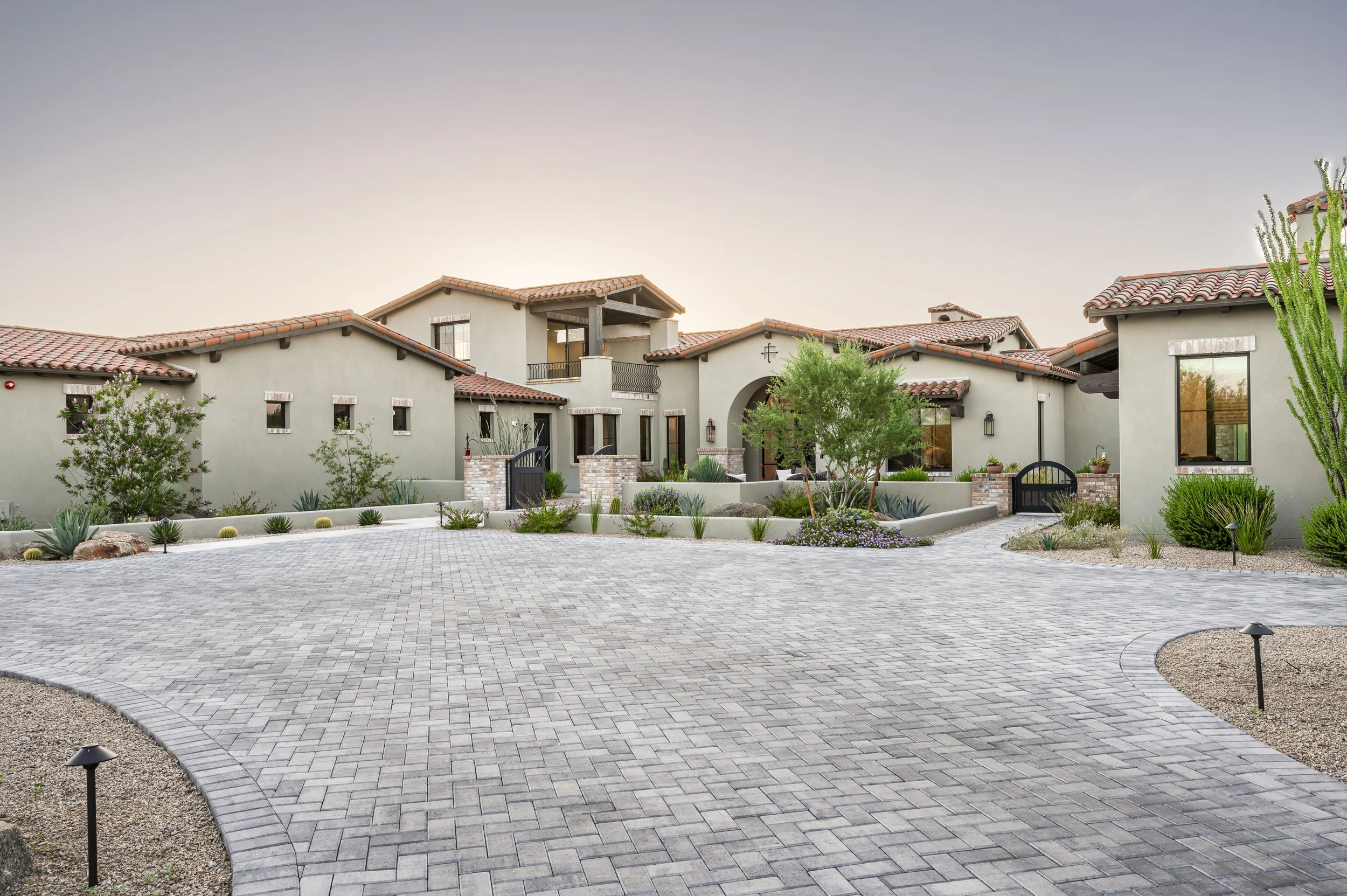 8648 E Artisan Pass - Stooks -11.jpg