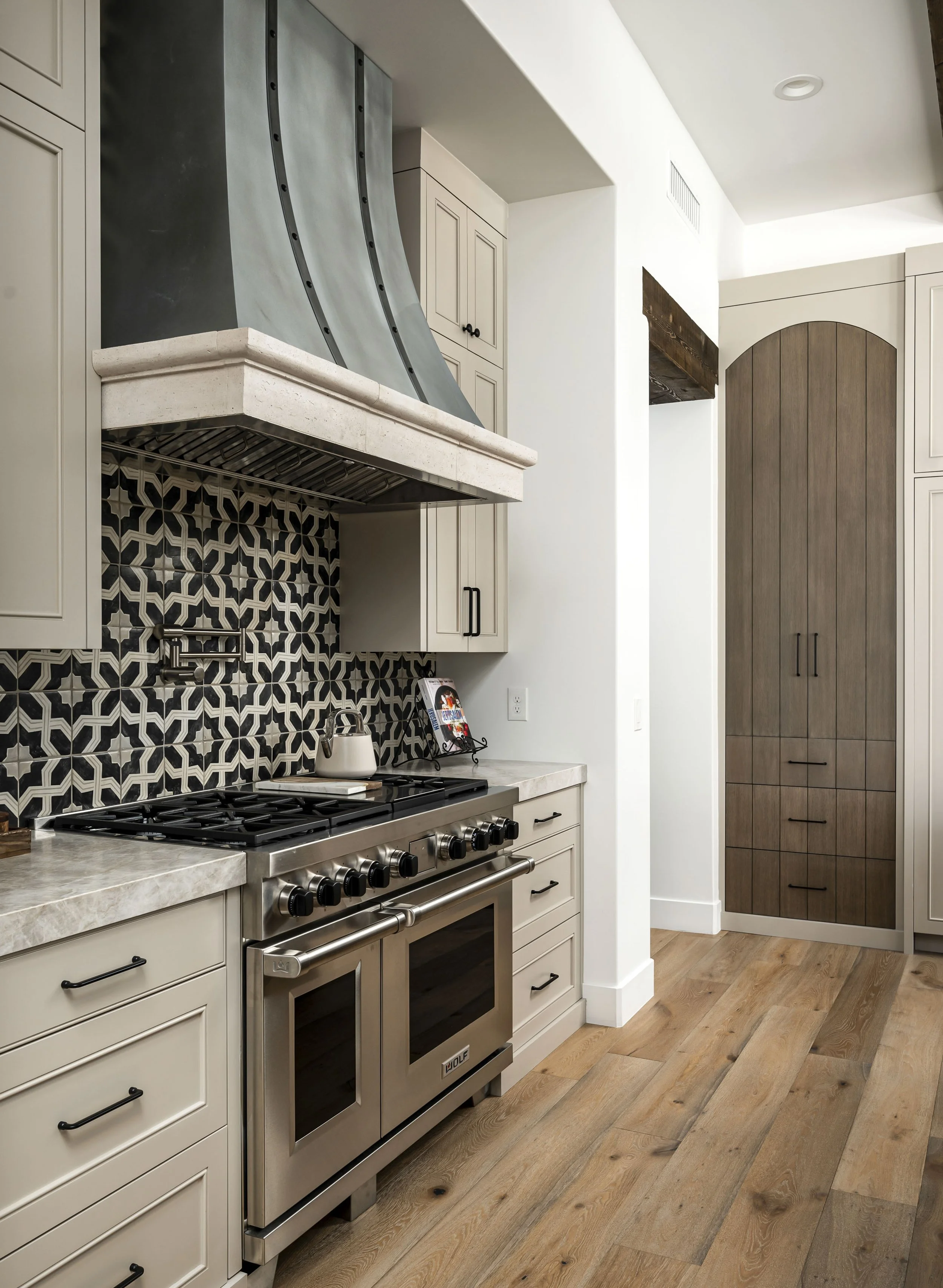 8648 E Artisan Pass - Stooks -19.jpg