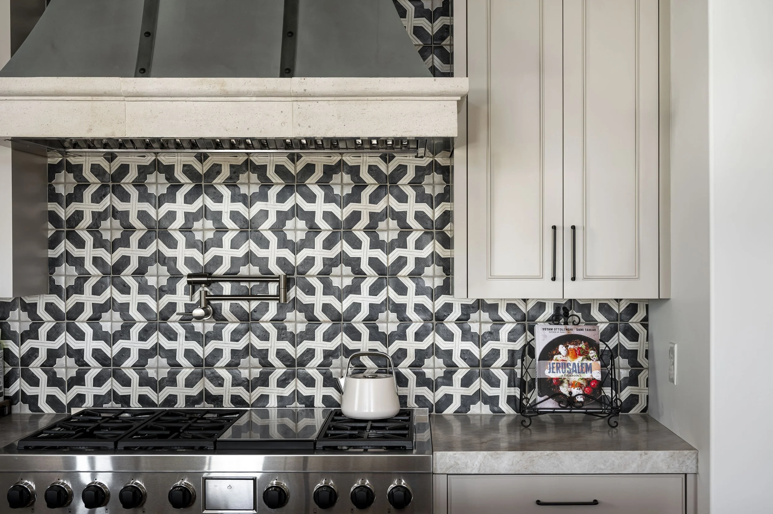 8648 E Artisan Pass - Stooks -55.jpg