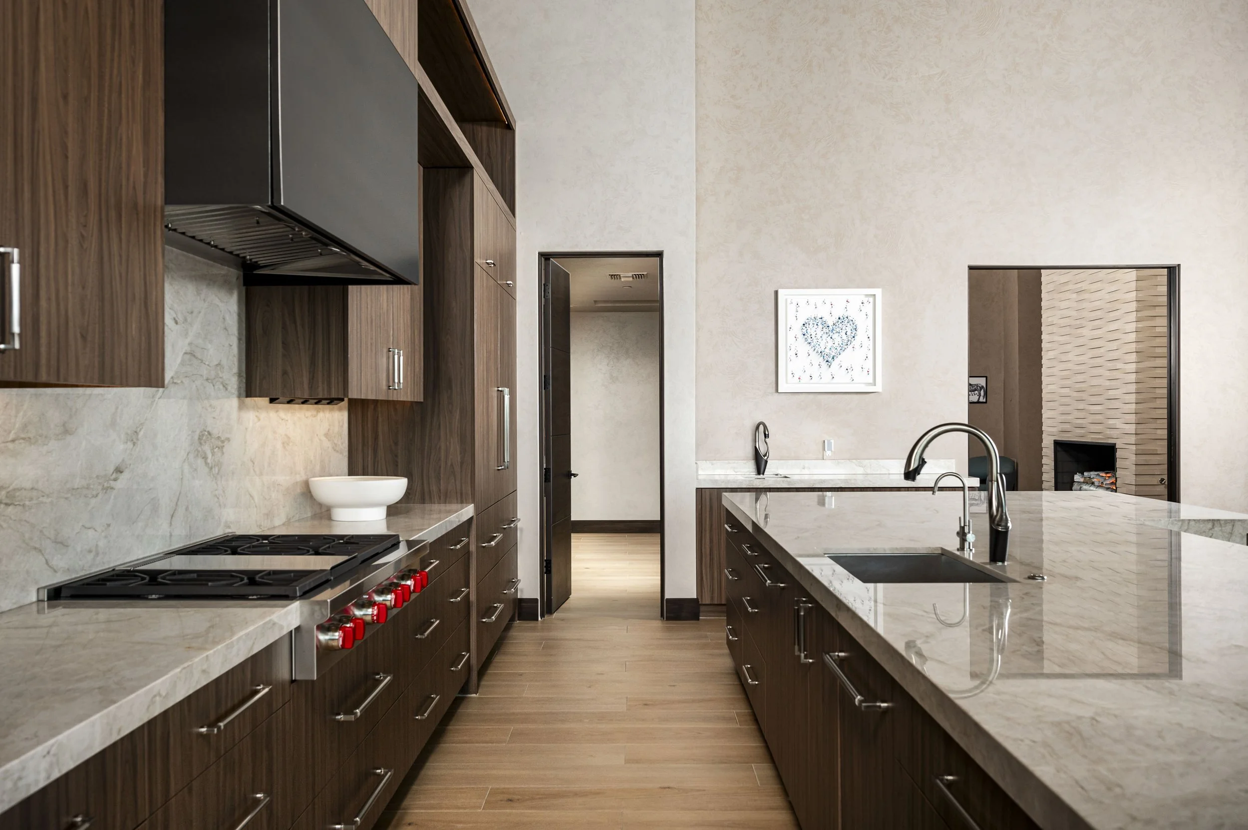 9643 E Cintarosa Pass DesMtn-28.jpg