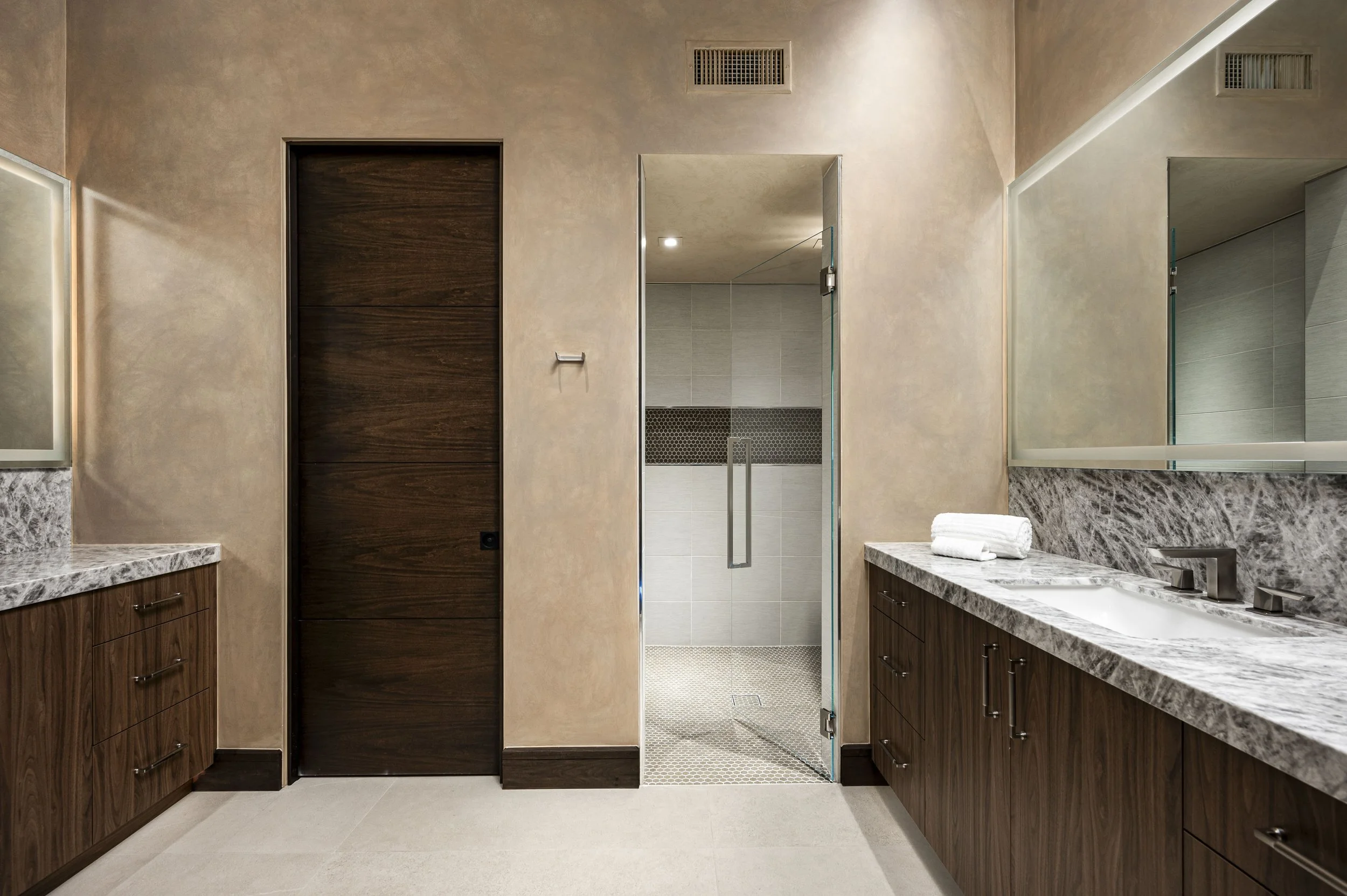 9643 E Cintarosa Pass DesMtn-57.jpg