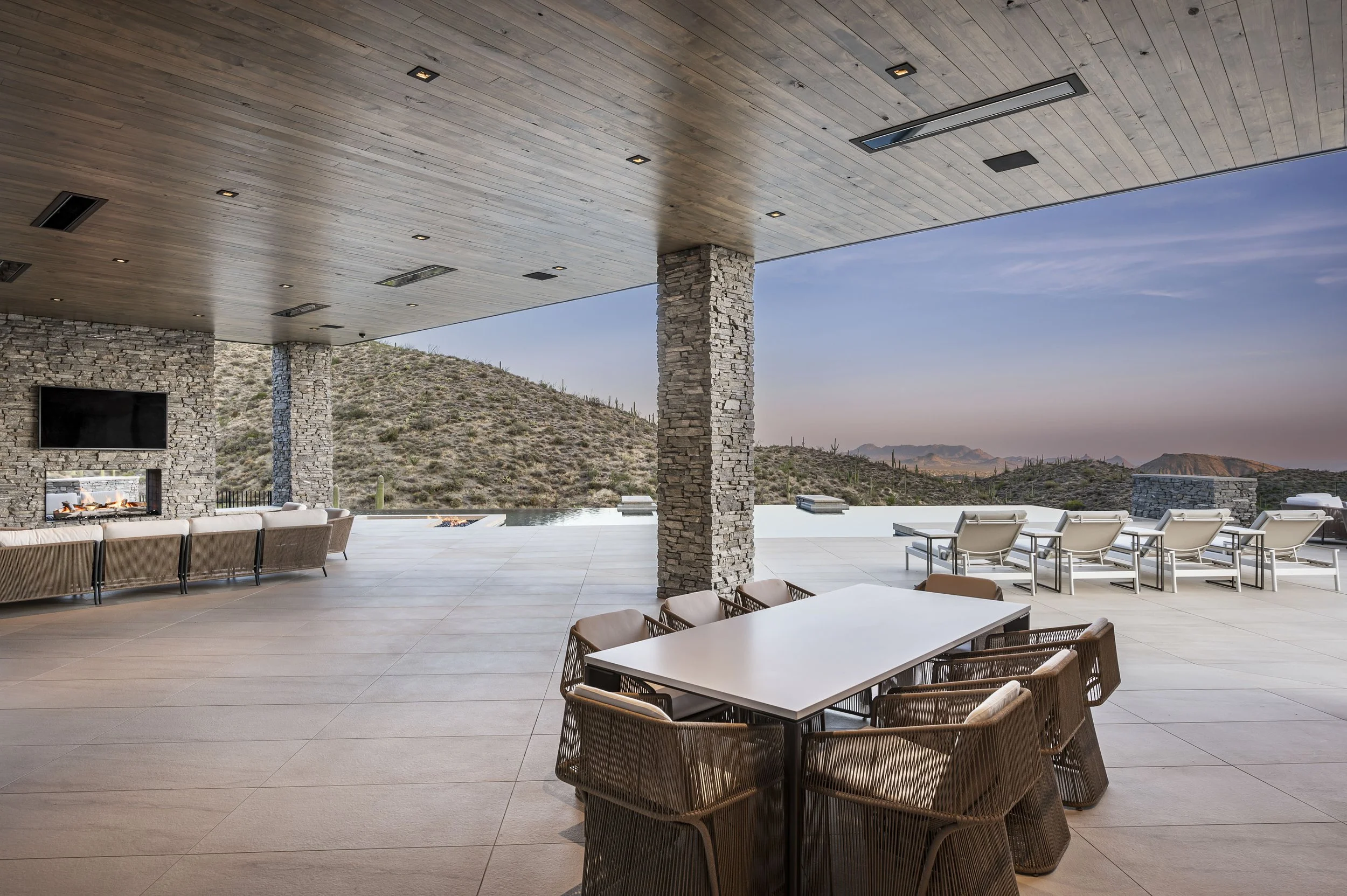 9643 E Cintarosa Pass DesMtn-64.jpg