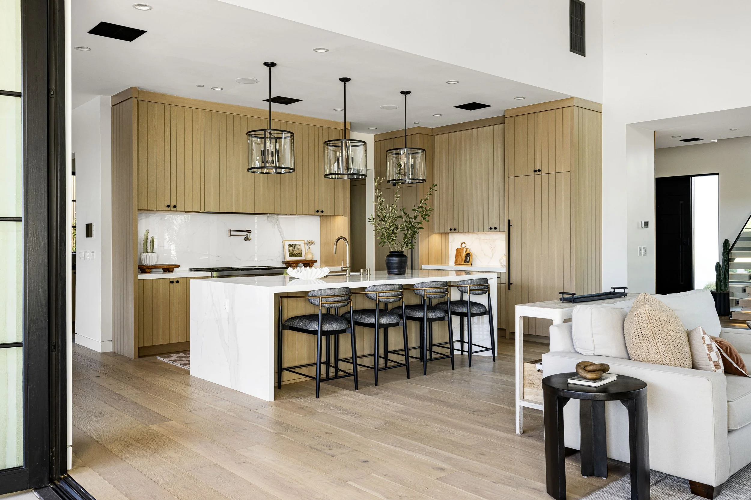 5715 E Monterosa-13.jpg