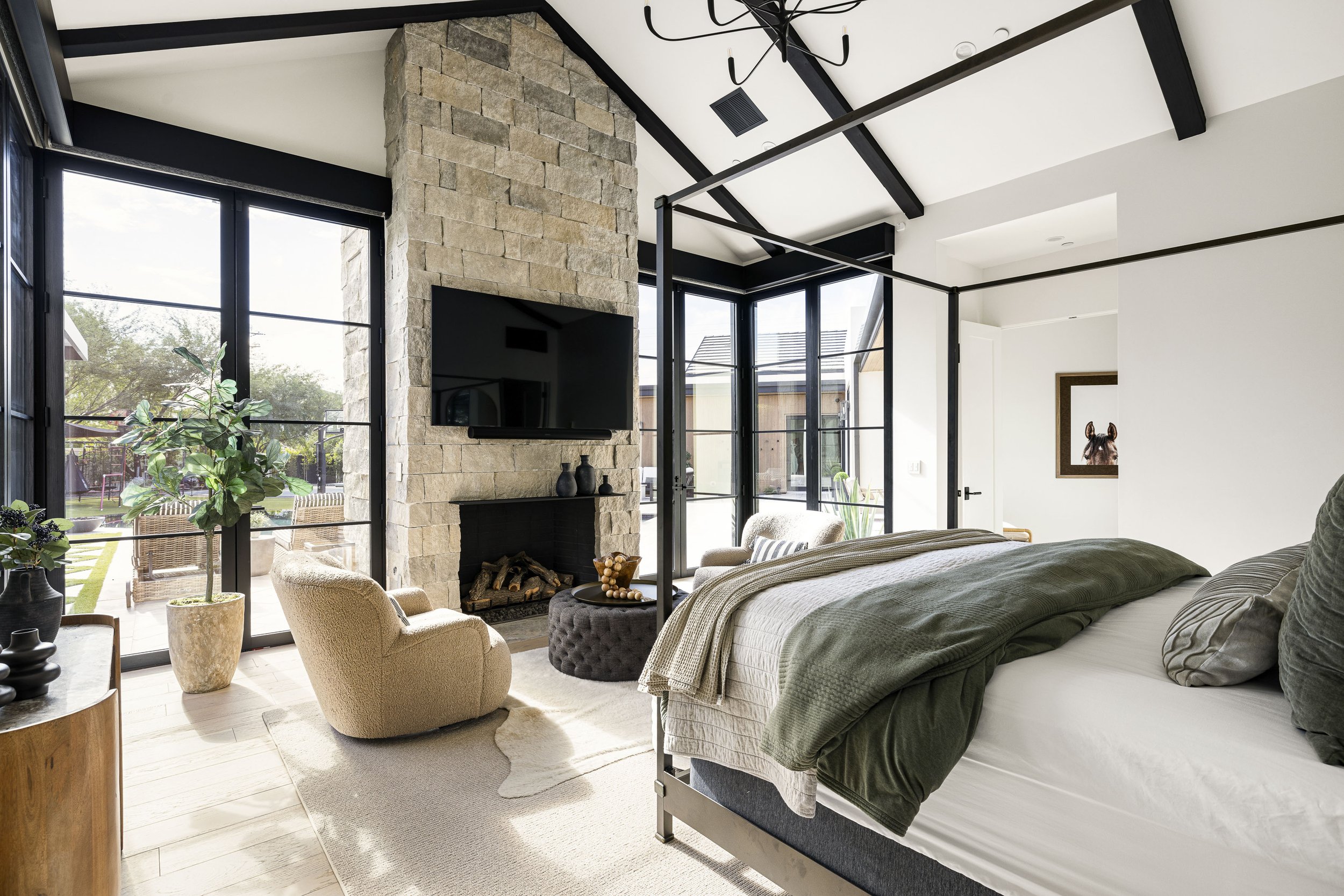 5715 E Monterosa-30.jpg