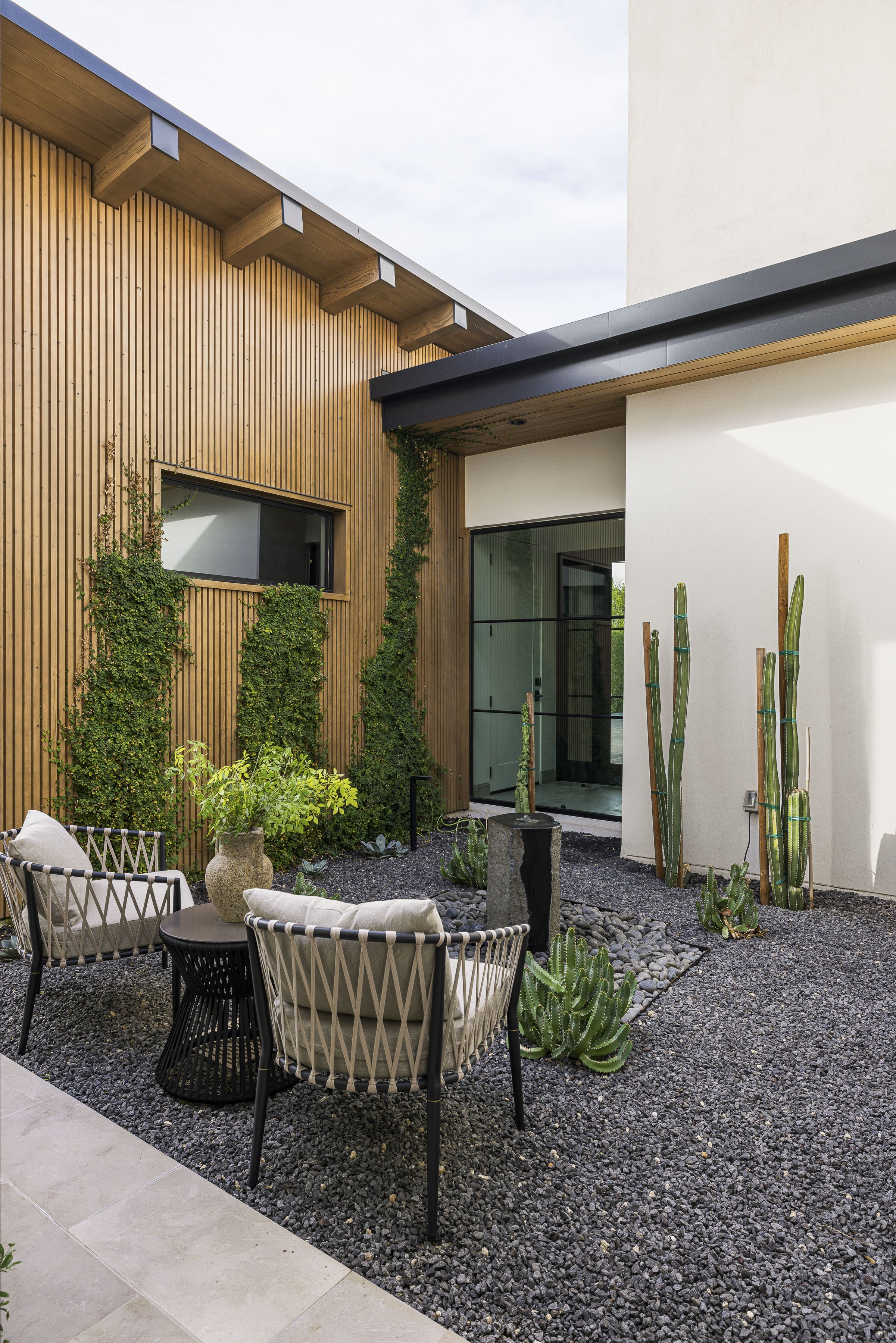 5715 E Monterosa-53.jpg