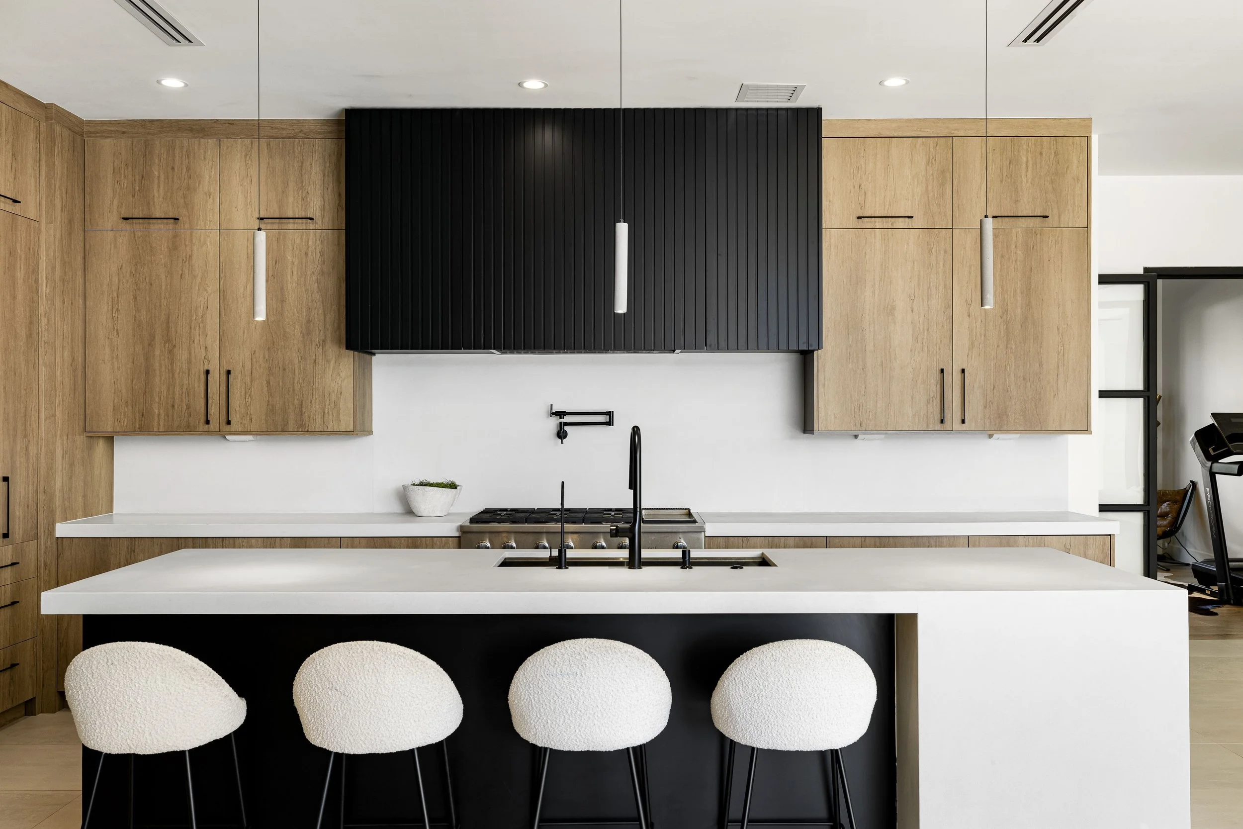 3721 E Piccadilly Rd-16.jpg