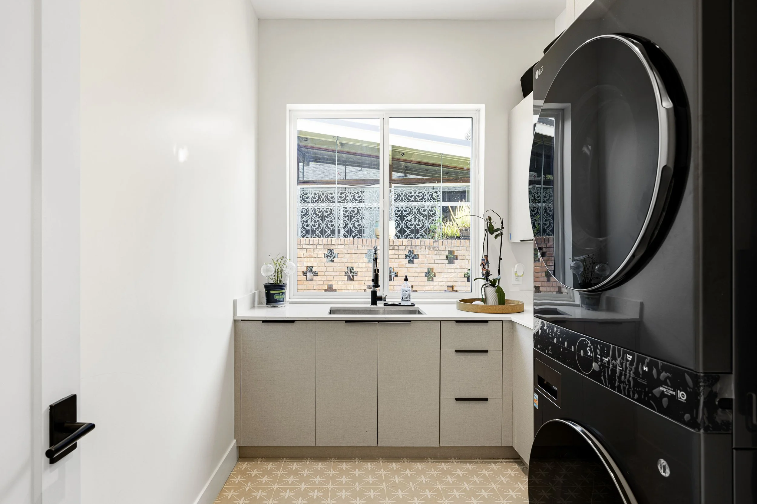 3721 E Piccadilly Rd-33.jpg