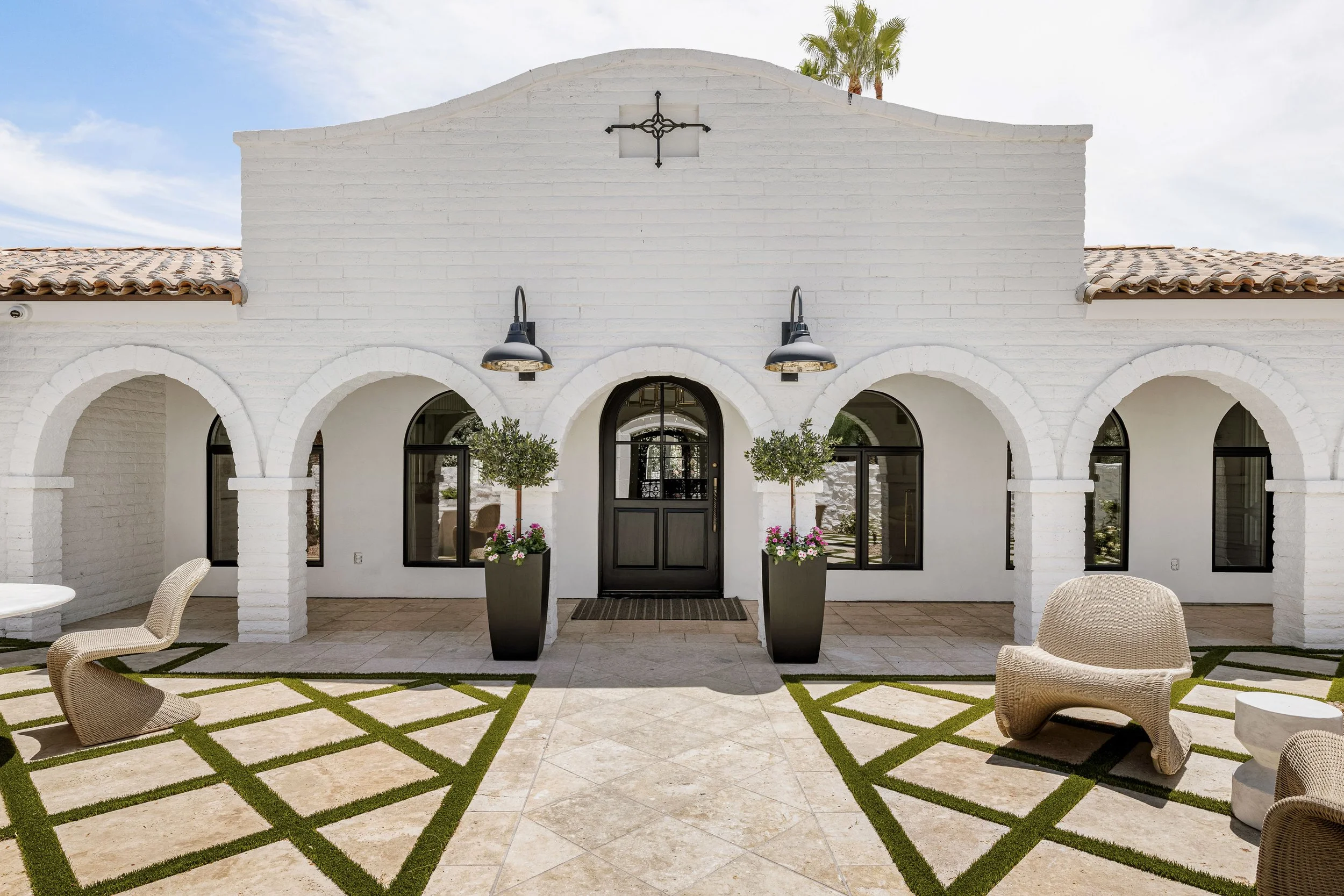 5043 E Desert Jewel Dr-4.jpg